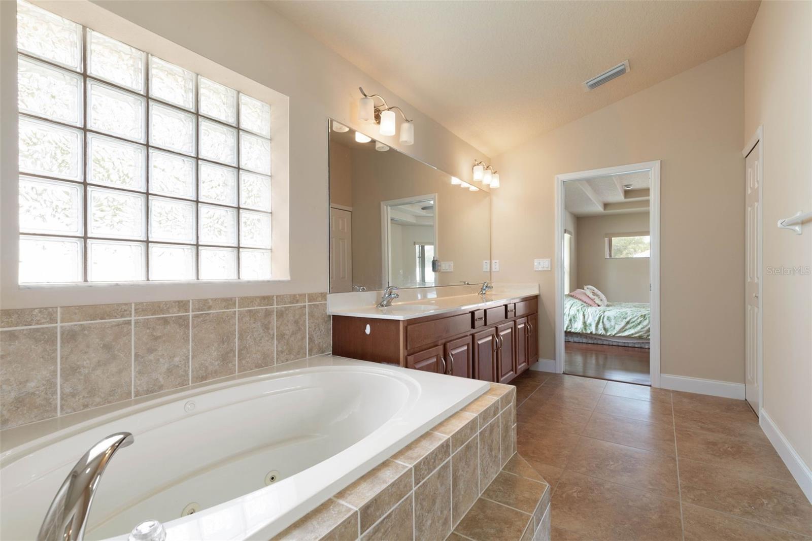 Townhouse at 7 FLINT HILL LN, PALM COAST, photo 26 of 62