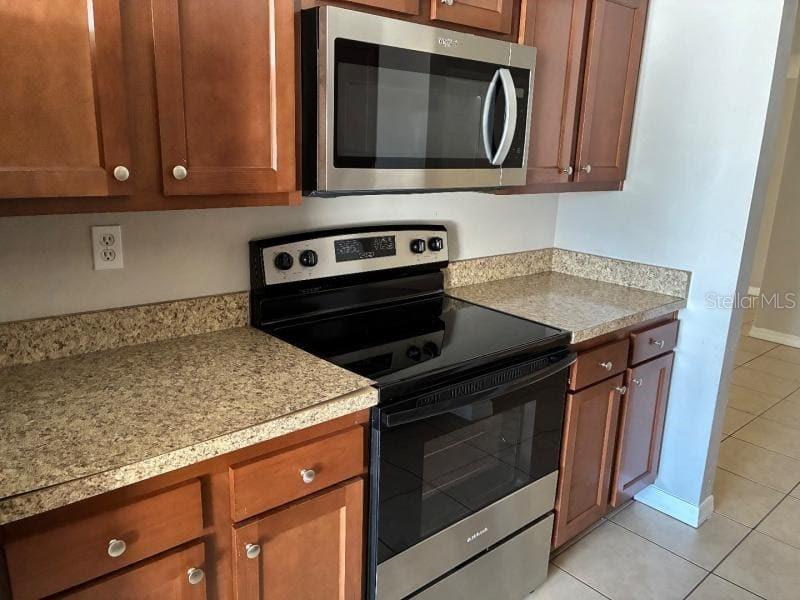 Single Family Residence at 9425 LIDO LN, PORT RICHEY, photo 5 of 15