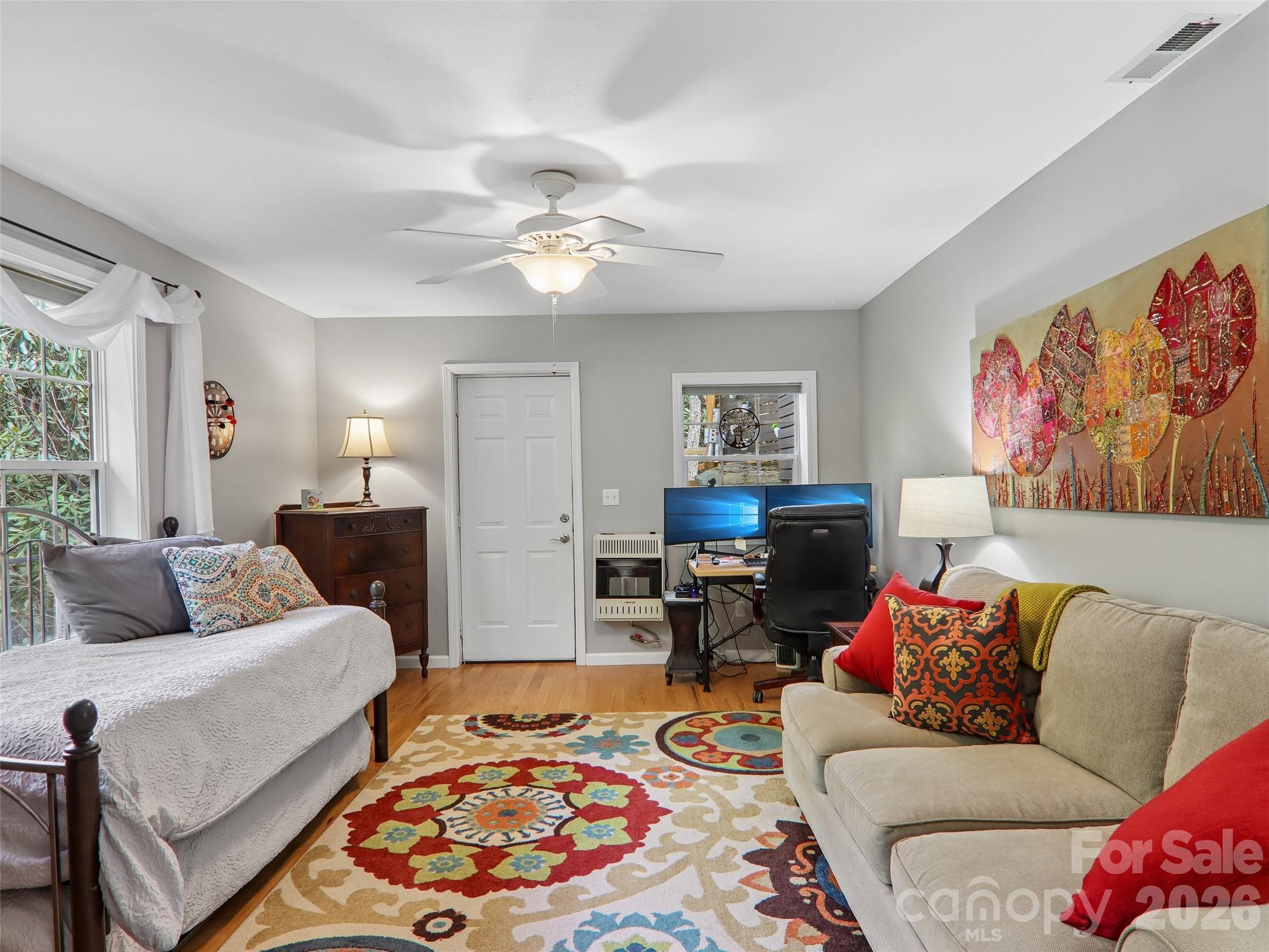 Fits a daybed for added guests - 554 Pisgah Forest Drive, Pisgah Forest