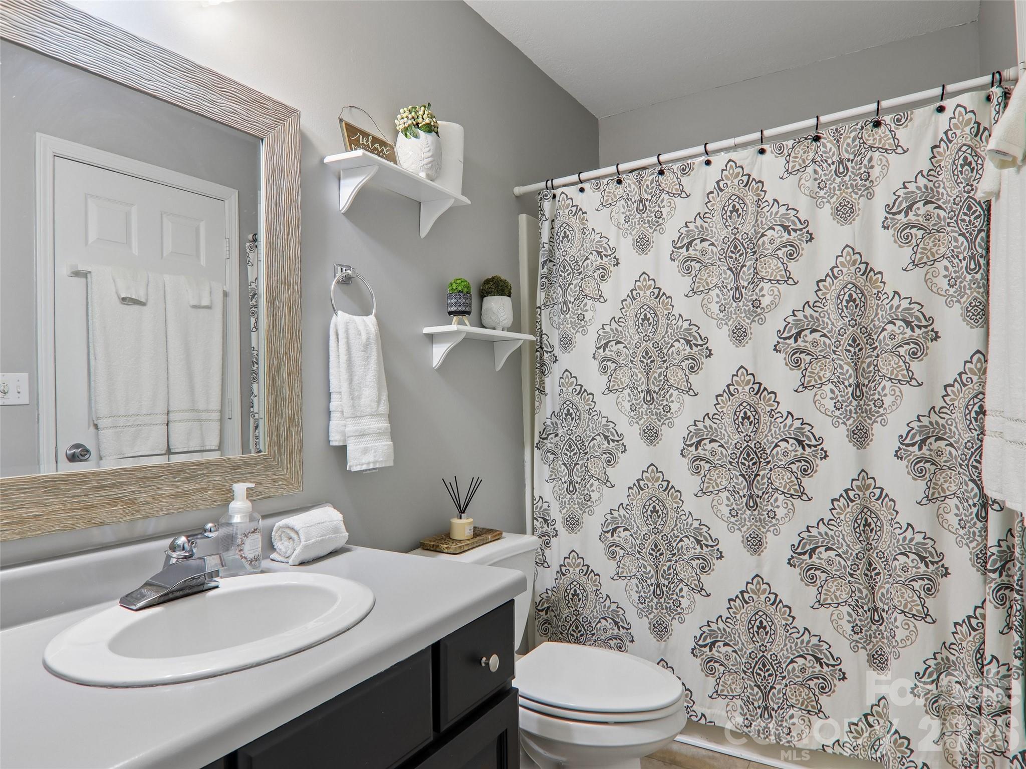 Basement full bath - 554 Pisgah Forest Drive, Pisgah Forest