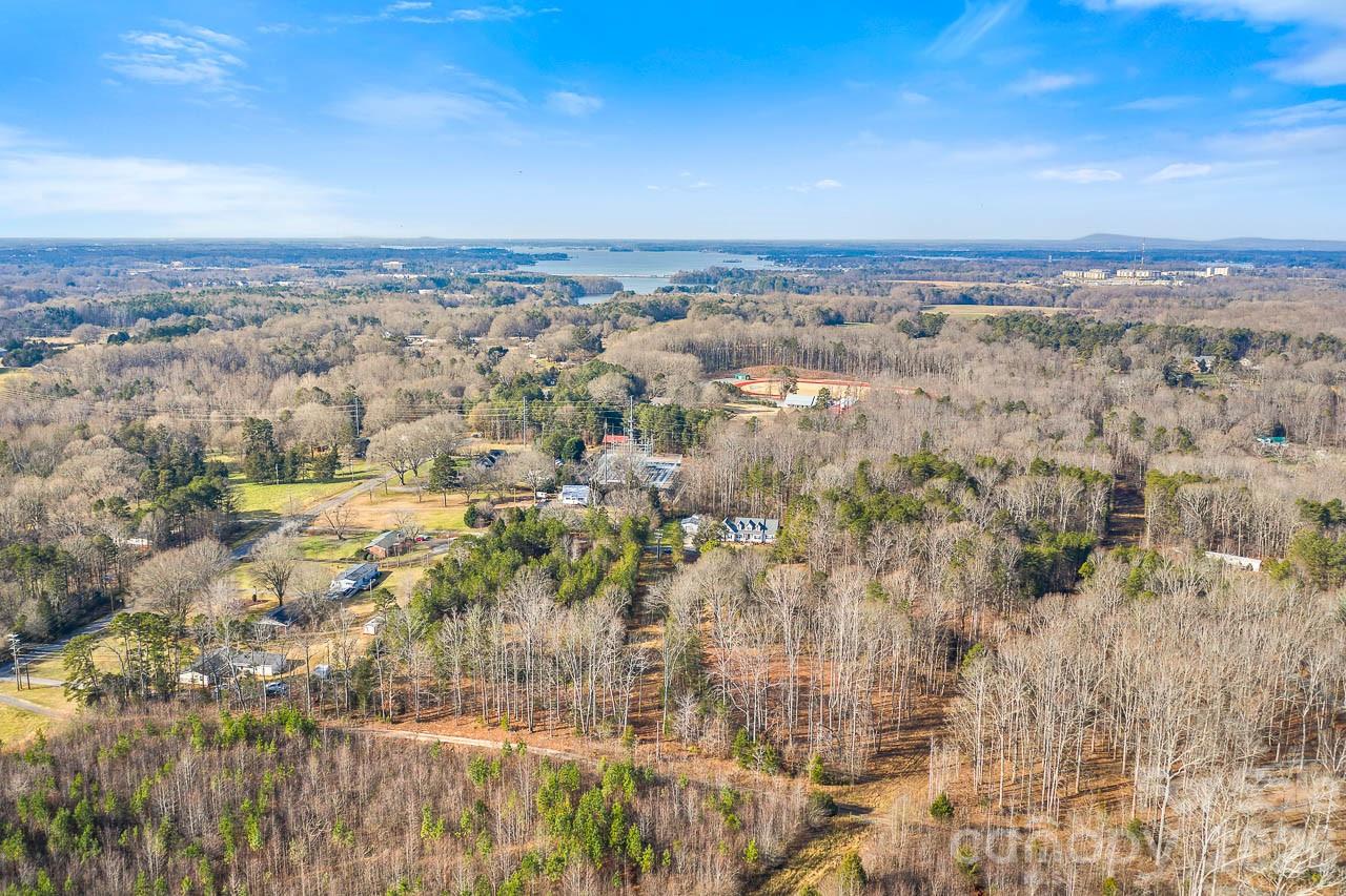 Acreage at 175 Stonehaven Drive, Mooresville, photo 5 of 5