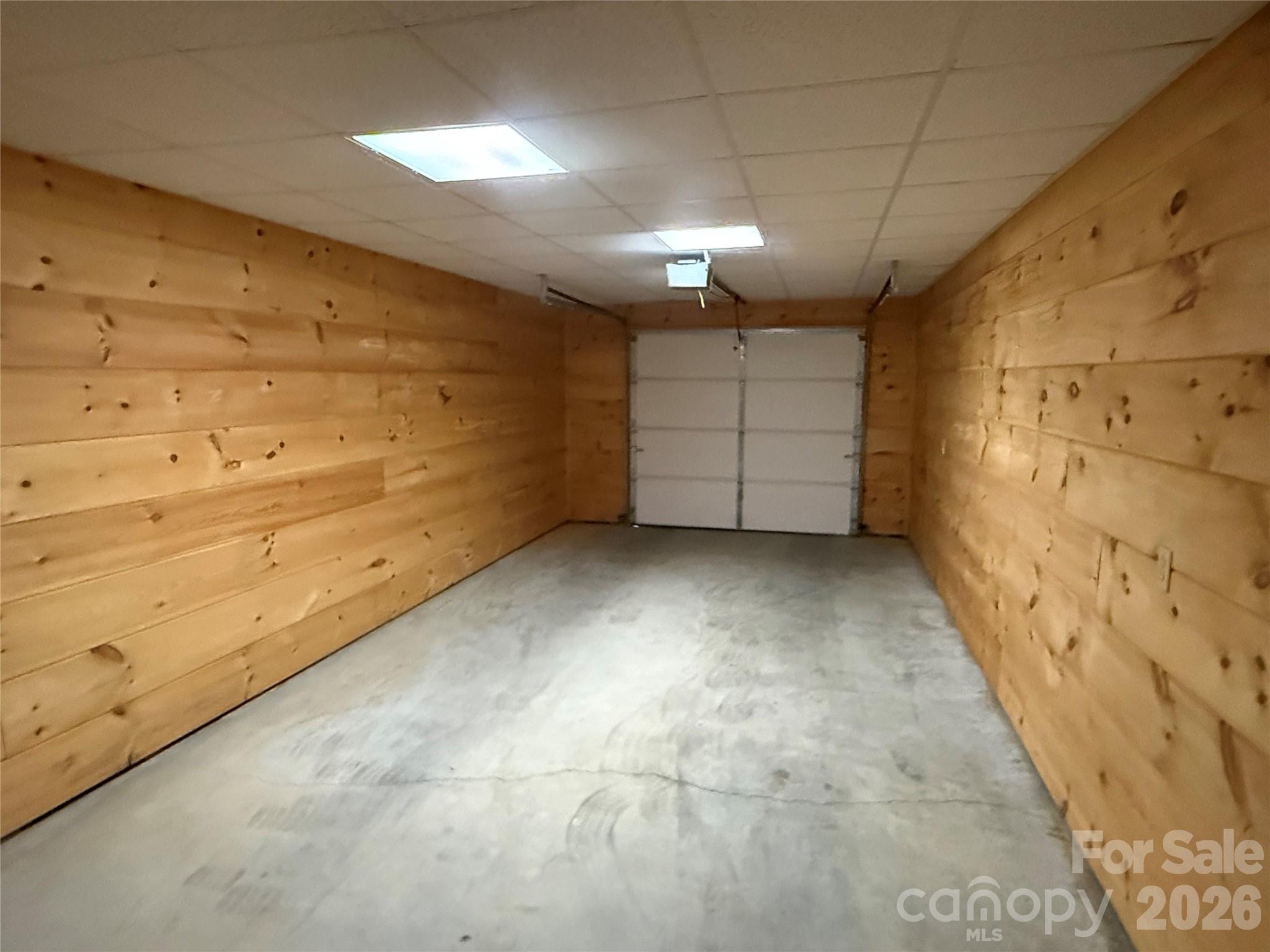 1 car garage in Basement - 96 Boysenberry Drive, Nebo