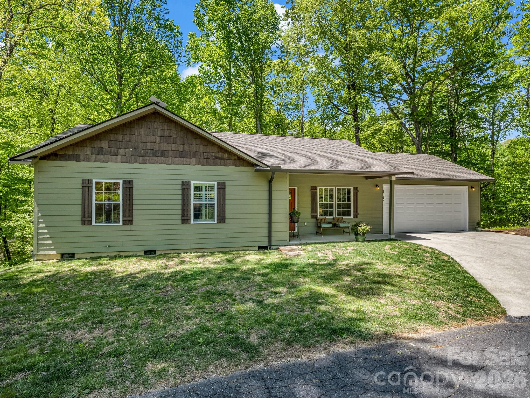Single Family Residence at 135 Half Moon Lane, Brevard, photo 2 of 44
