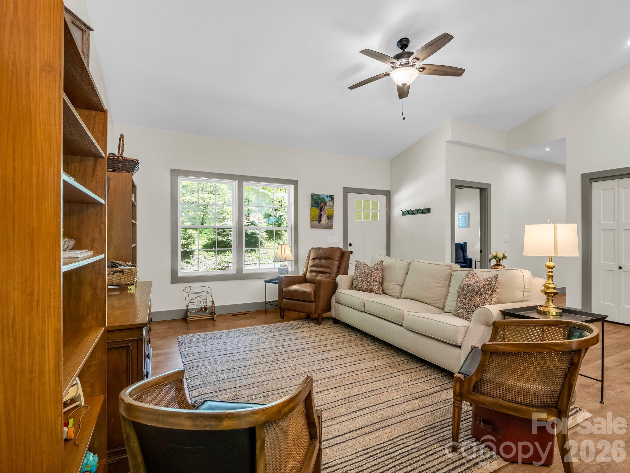 Single Family Residence at 135 Half Moon Lane, Brevard, photo 13 of 44