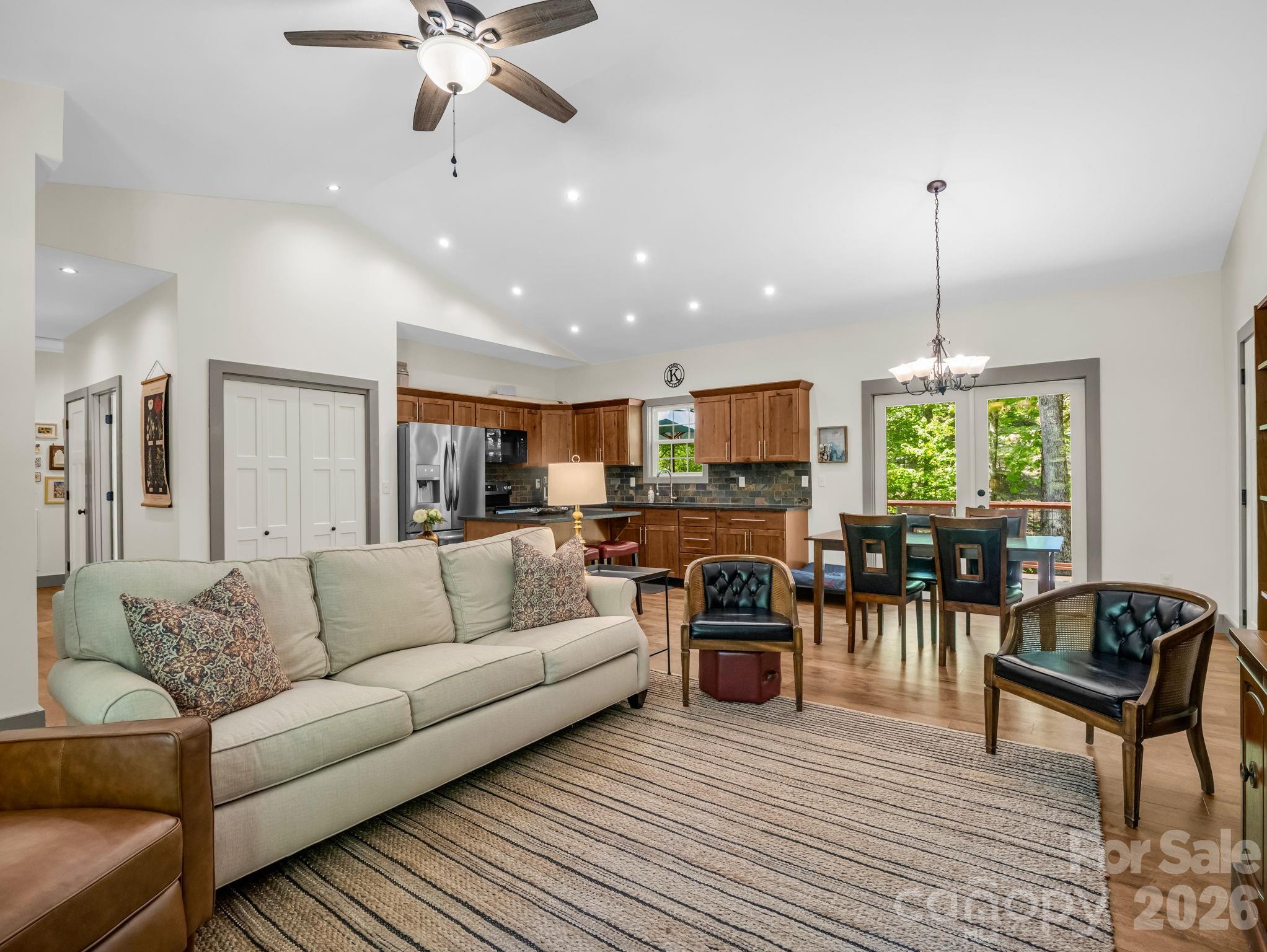Single Family Residence at 135 Half Moon Lane, Brevard, photo 14 of 44