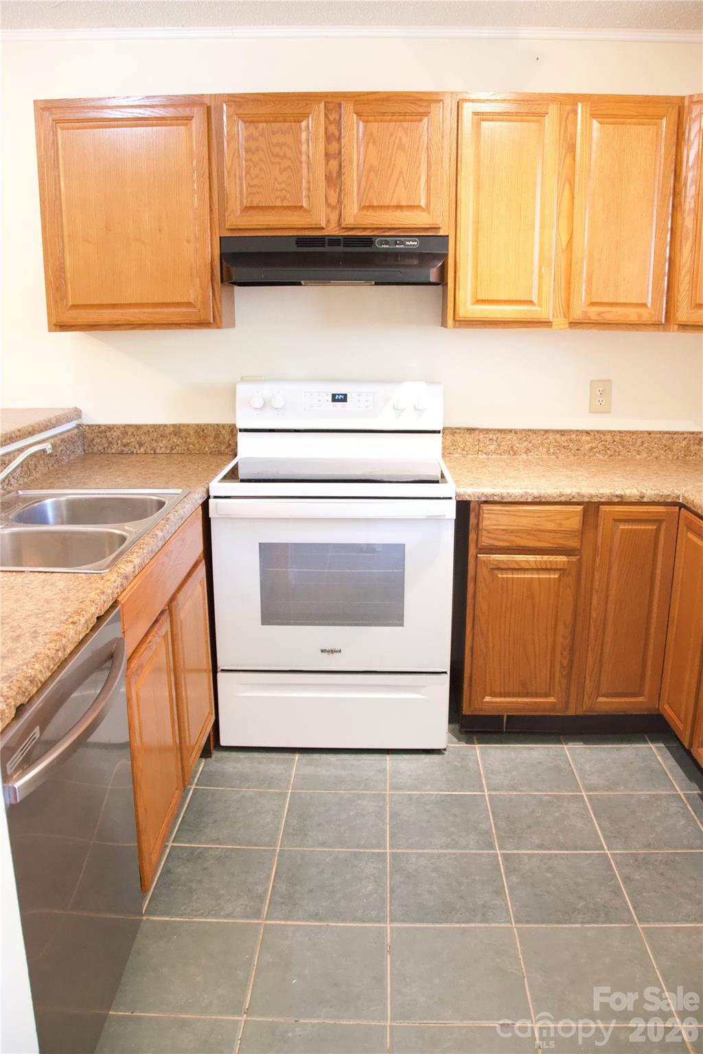 Condominium at 1610 Eagles Place, Rock Hill, photo 6 of 22