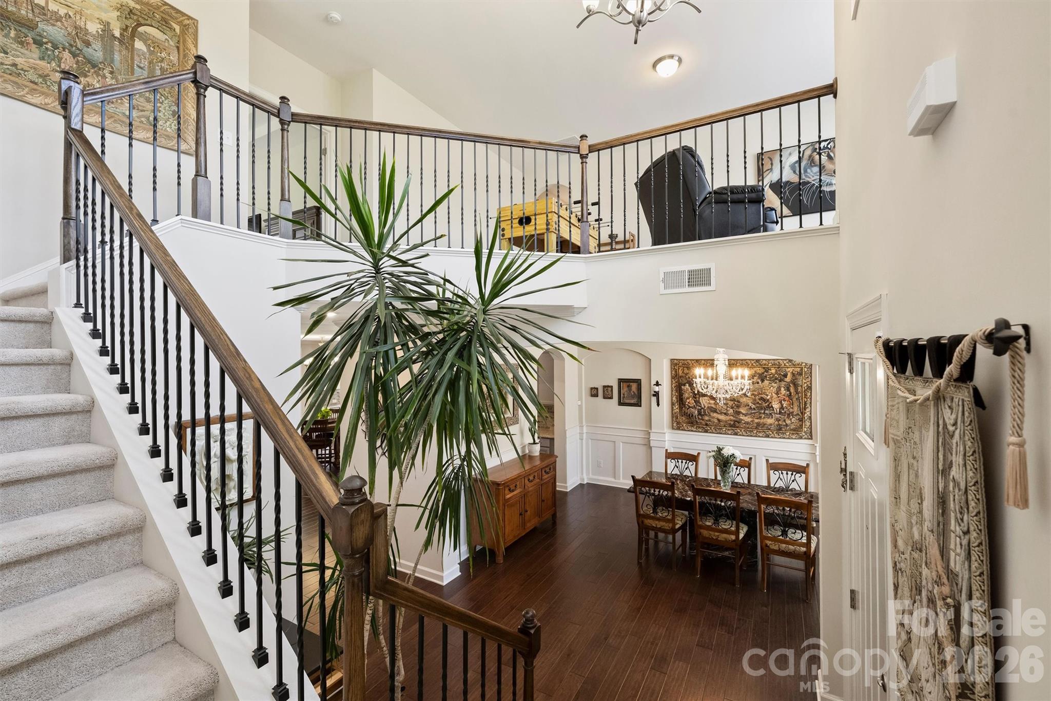 Single Family Residence at 819 Tyne Drive, Fort Mill, photo 5 of 48
