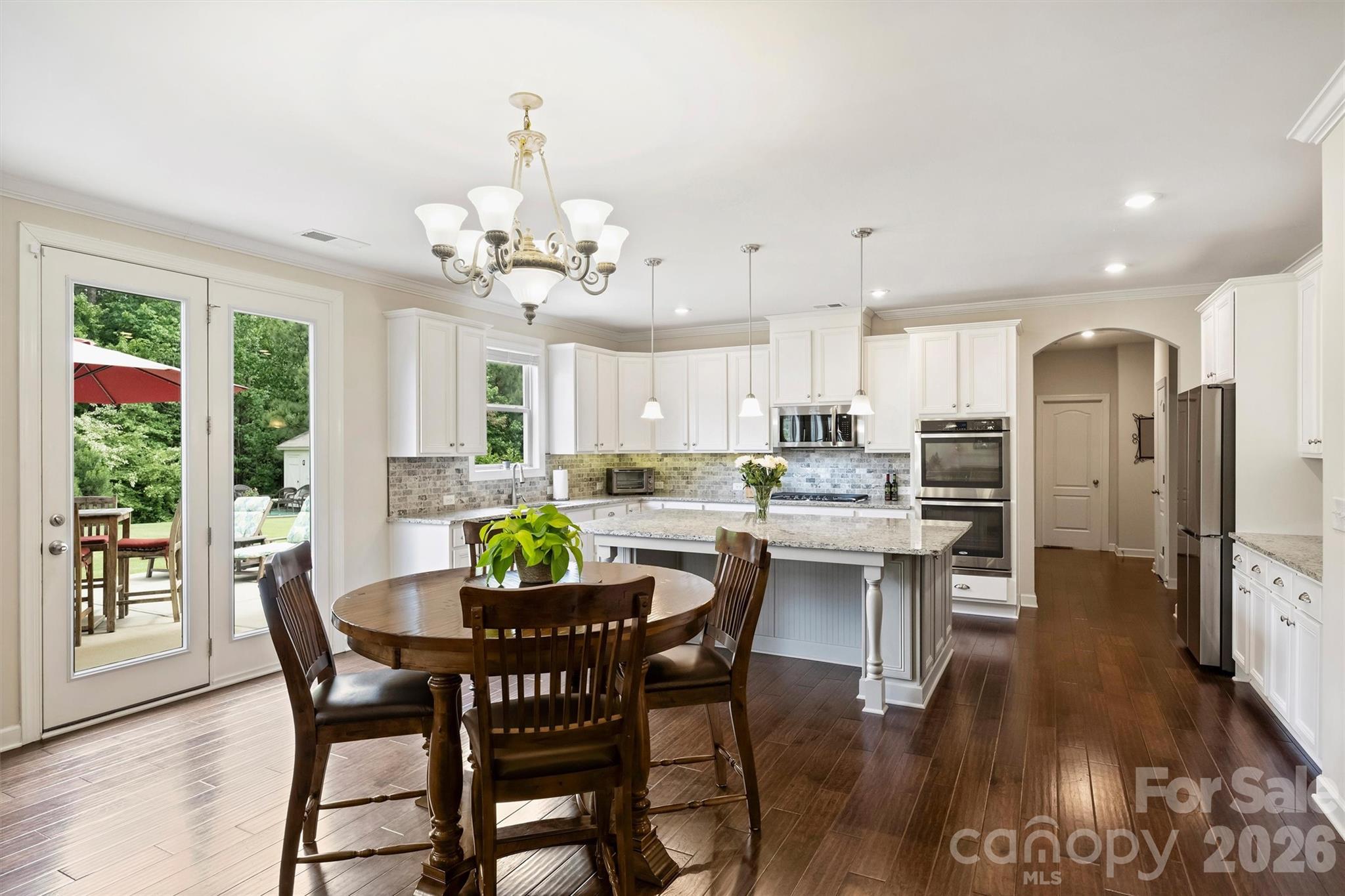 Single Family Residence at 819 Tyne Drive, Fort Mill, photo 12 of 48