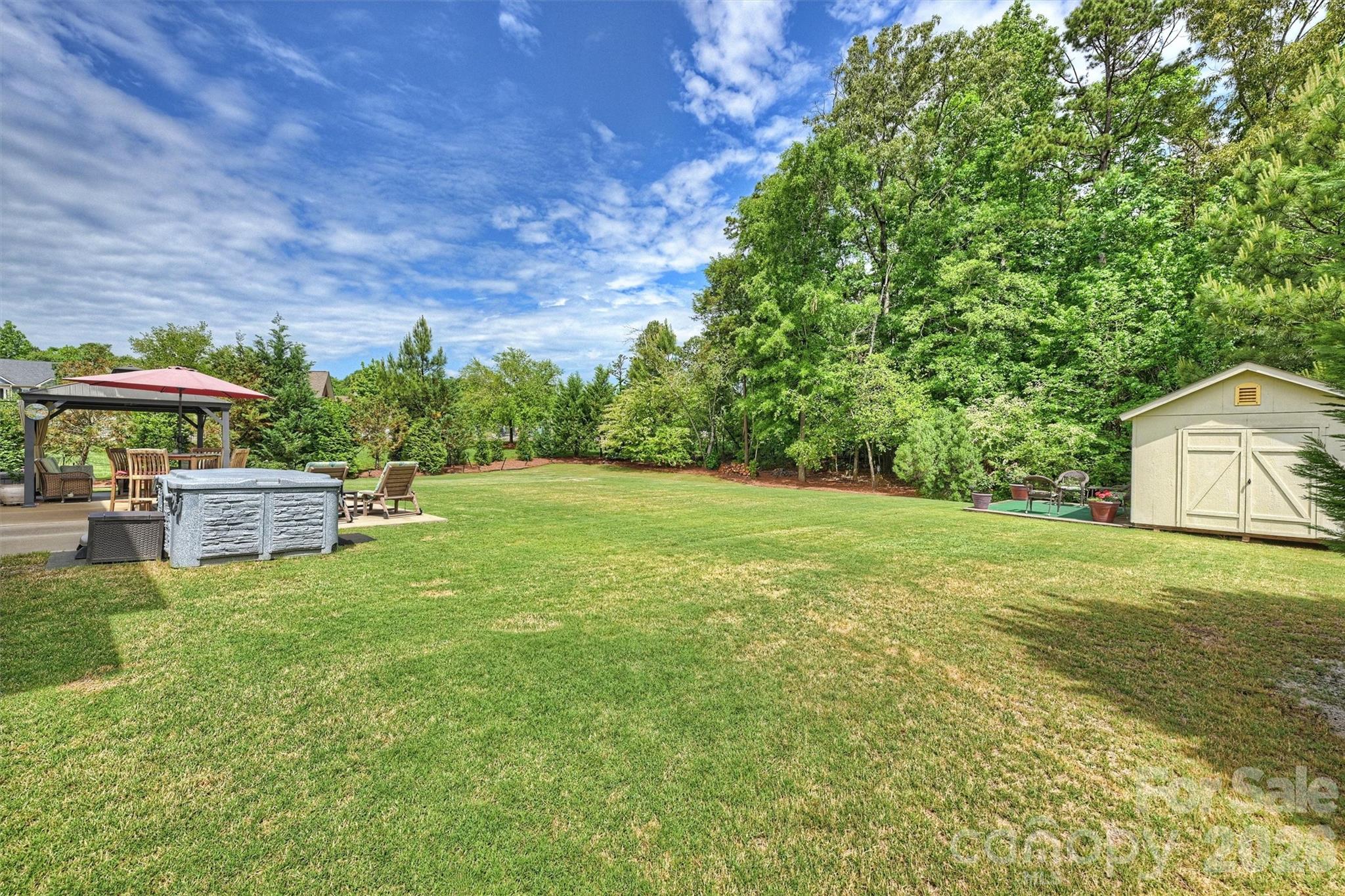 Single Family Residence at 819 Tyne Drive, Fort Mill, photo 41 of 48