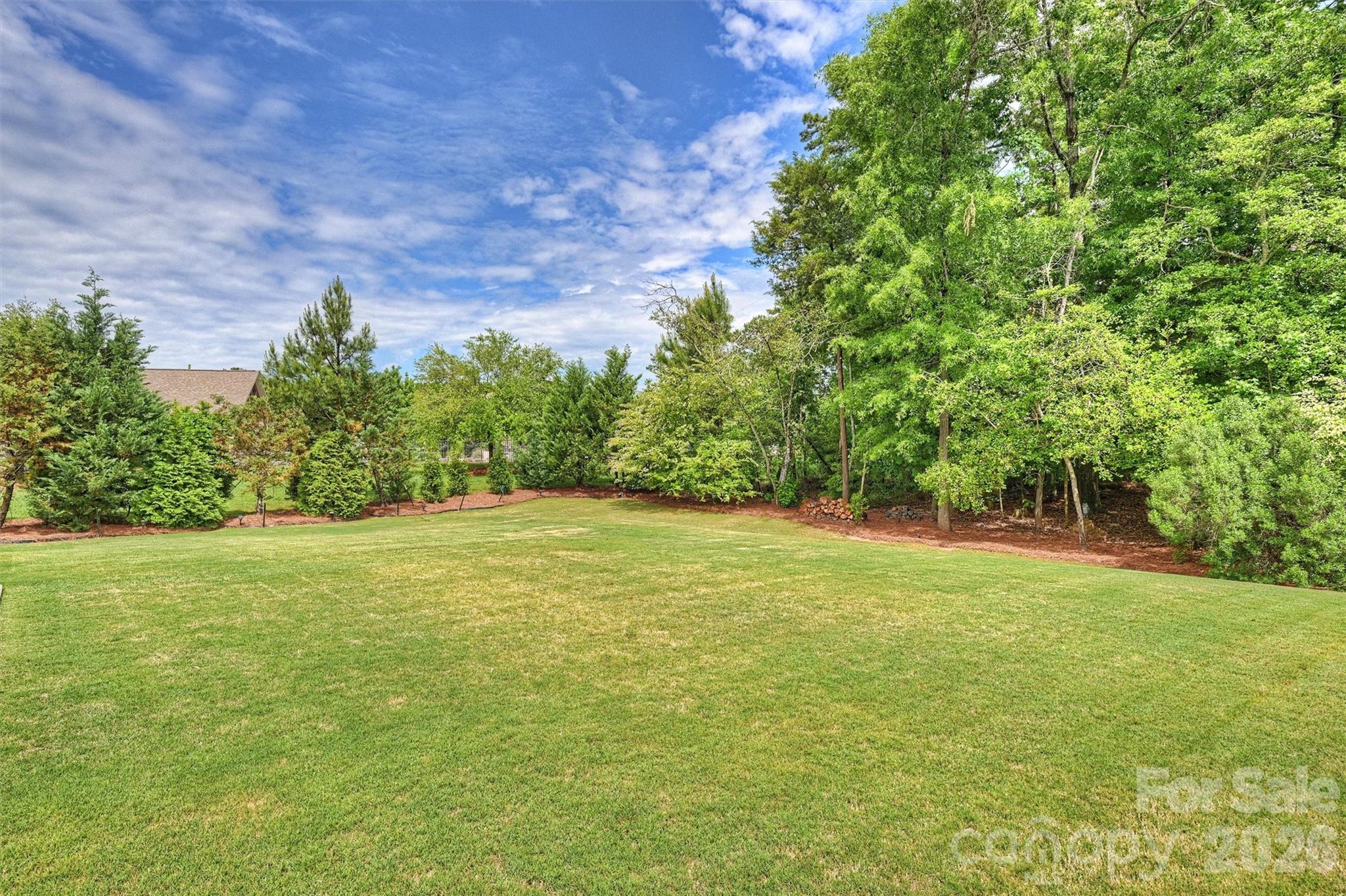 Single Family Residence at 819 Tyne Drive, Fort Mill, photo 42 of 48