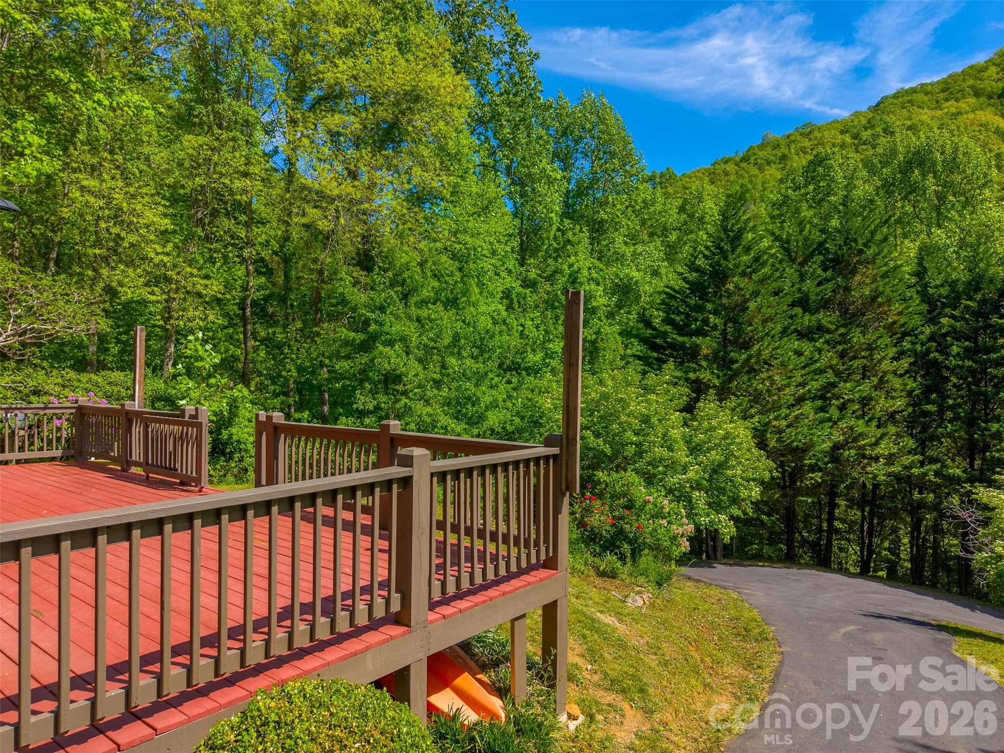 Single Family Residence at 110 Wyoming Drive, Sylva, photo 3 of 26