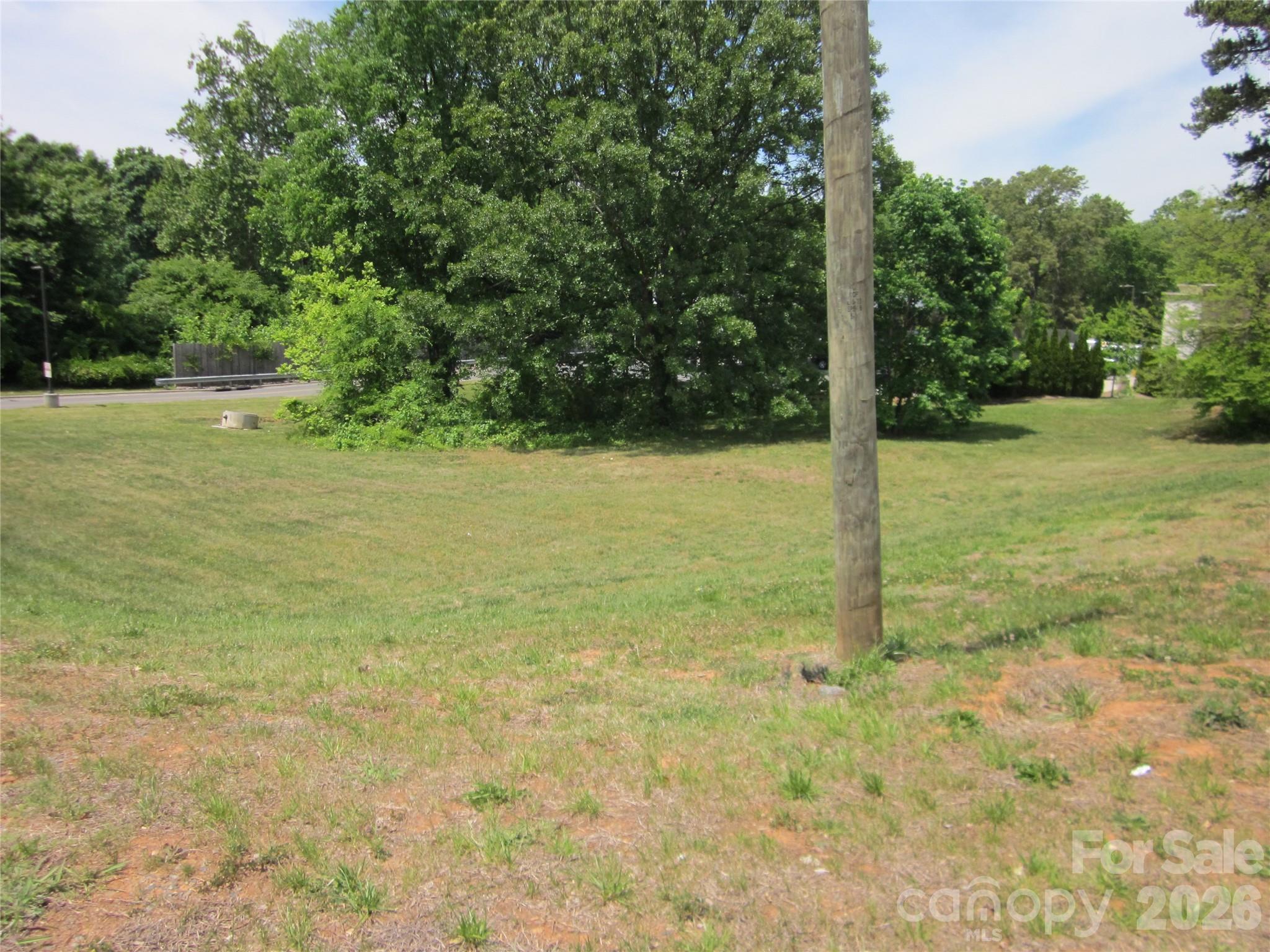 15105 Old Statesville Center - 15105 Old Statesville Road, Huntersville