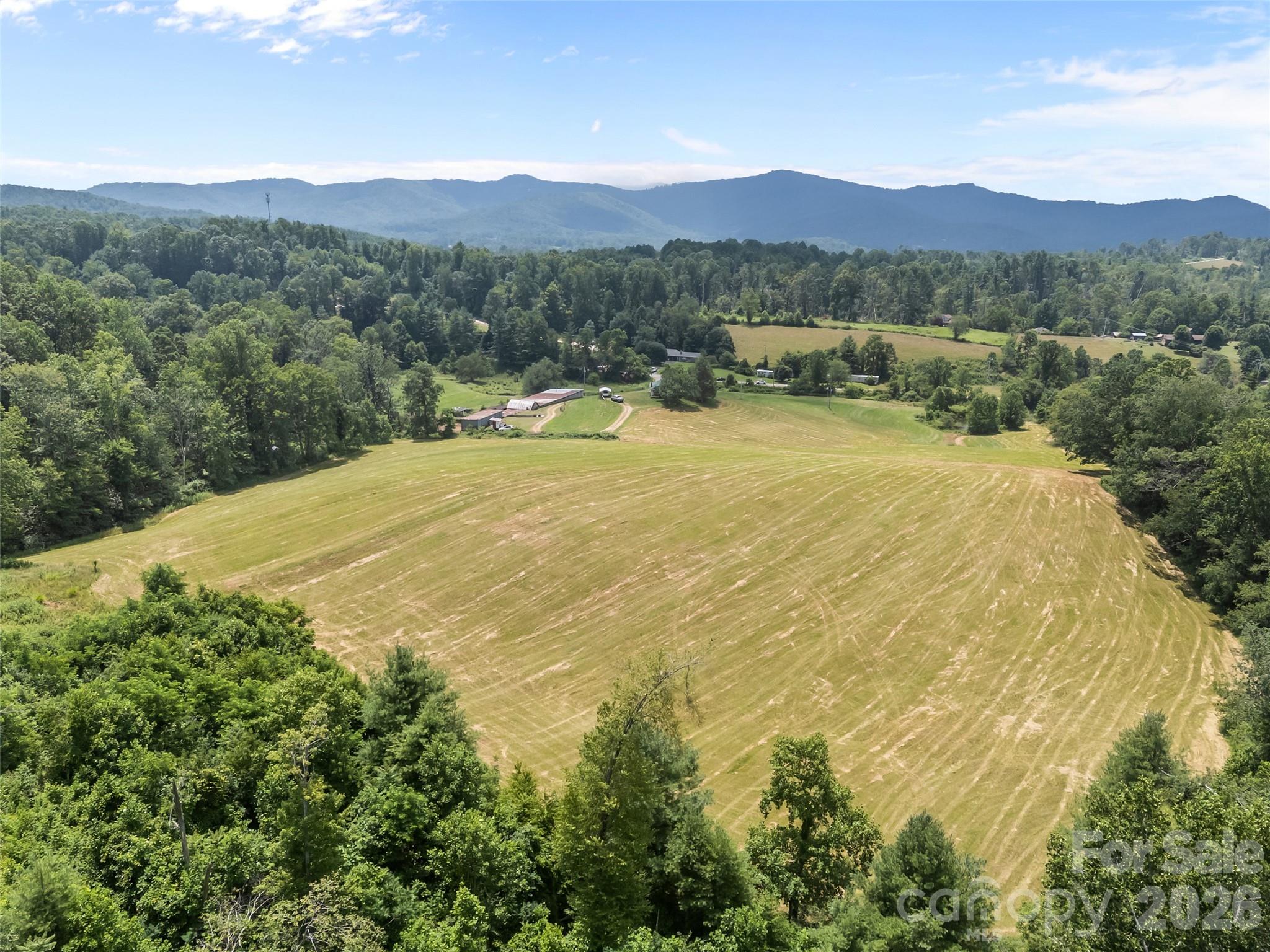 Single Family Residence at 1305 Halltown Road, Spruce Pine, photo 11 of 46
