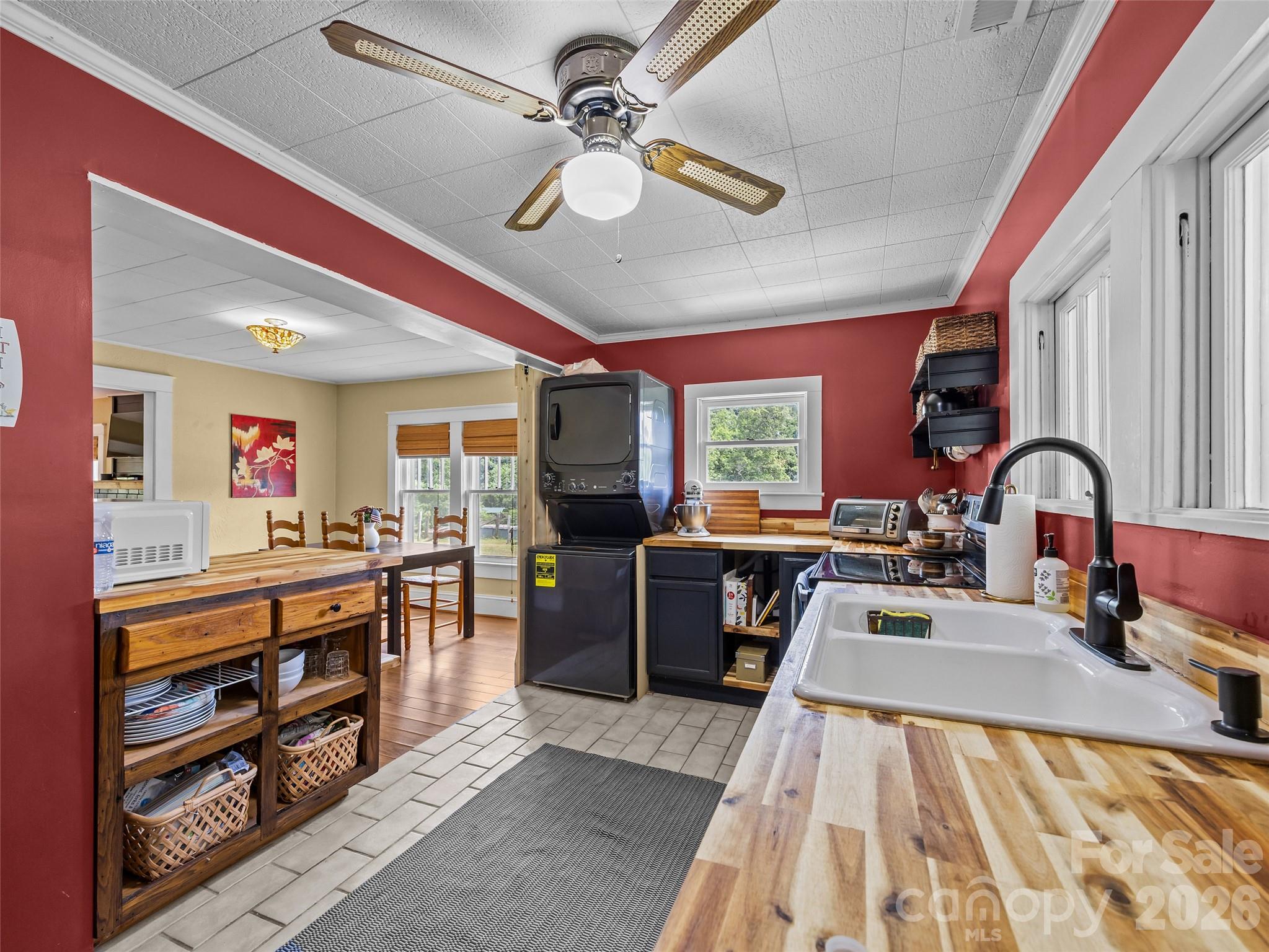Single Family Residence at 1305 Halltown Road, Spruce Pine, photo 36 of 46