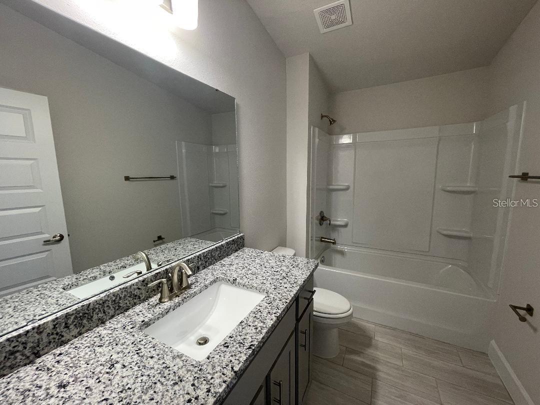 Single Family Residence at 9351 HIGHLAND HILLS DR ST, HUDSON, photo 7 of 22