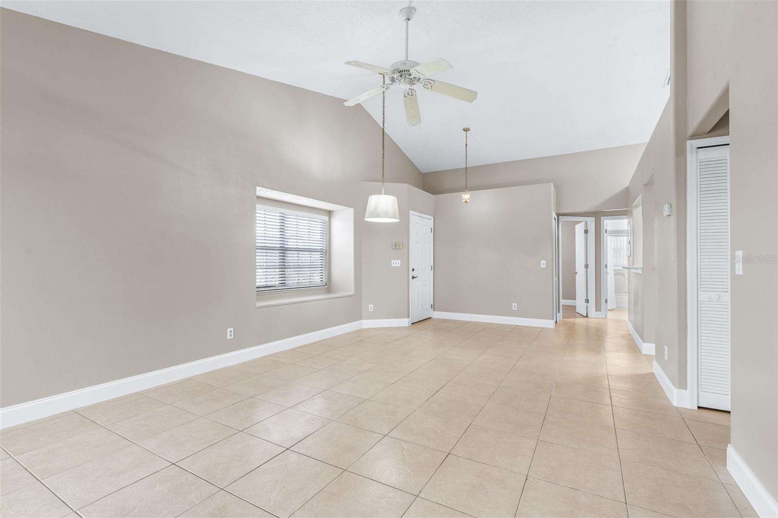Condominium at 5100 BURCHETTE RD #2505, TAMPA, photo 10 of 47