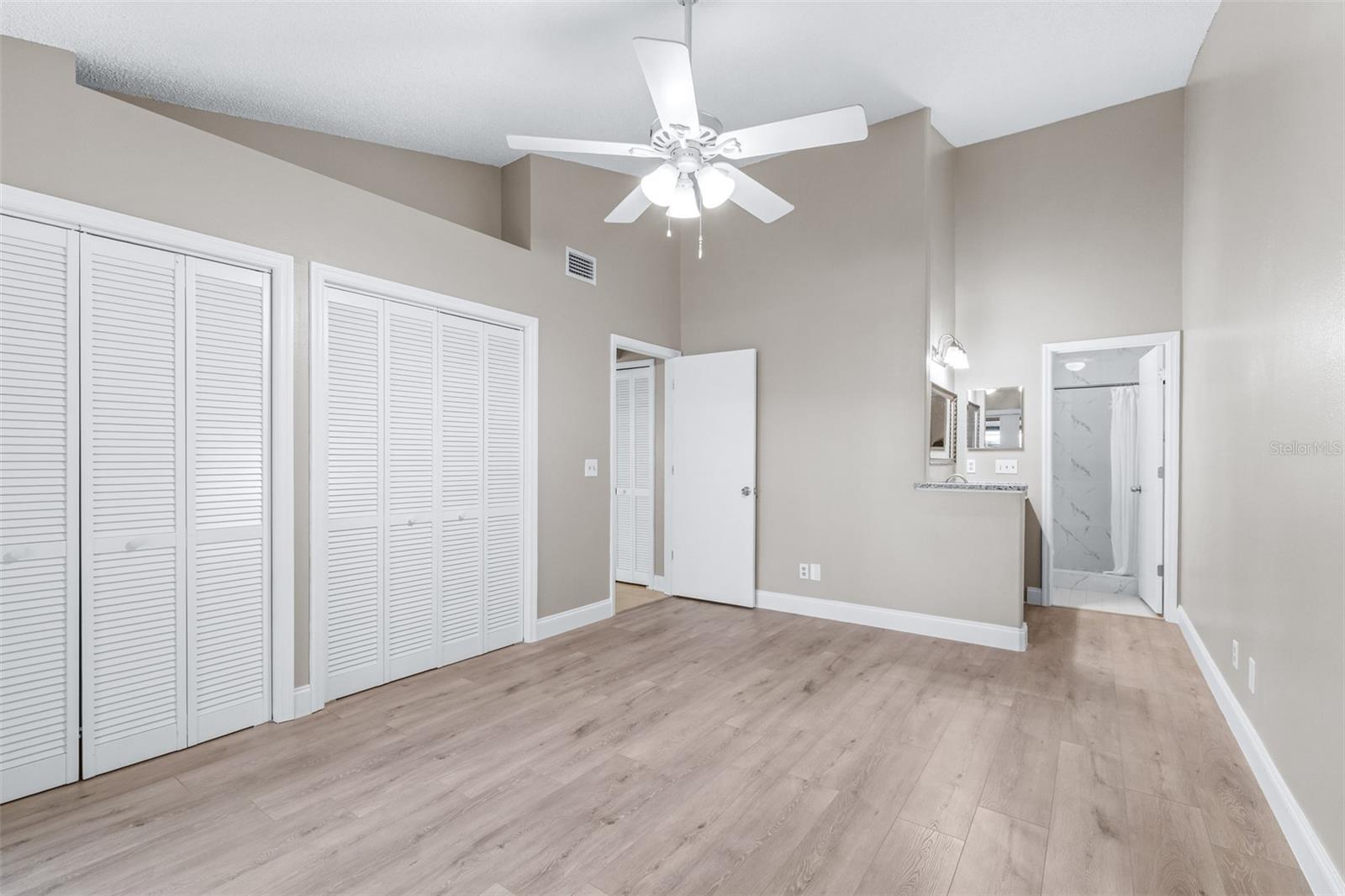 Condominium at 5100 BURCHETTE RD #2505, TAMPA, photo 21 of 47