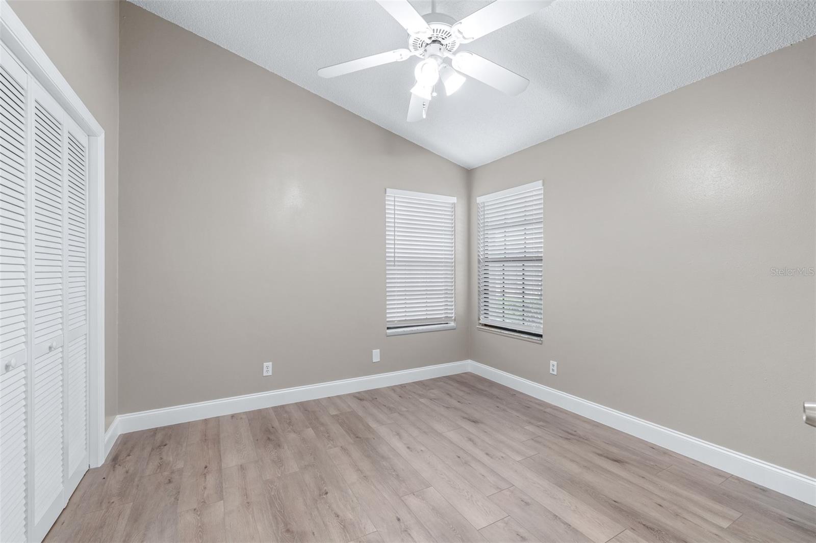 Condominium at 5100 BURCHETTE RD #2505, TAMPA, photo 28 of 47