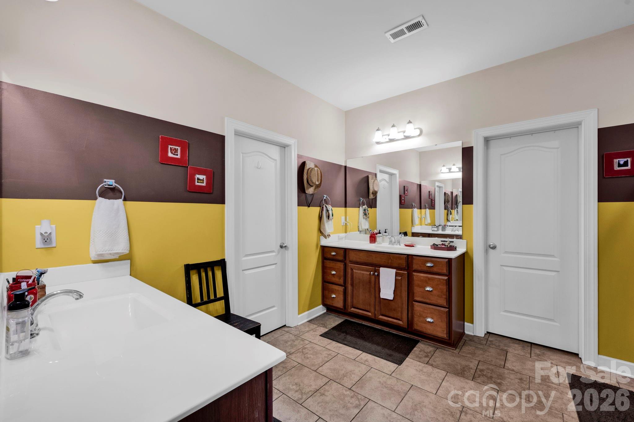 Single Family Residence at 111 St Sophia Court, Mooresville, photo 20 of 35