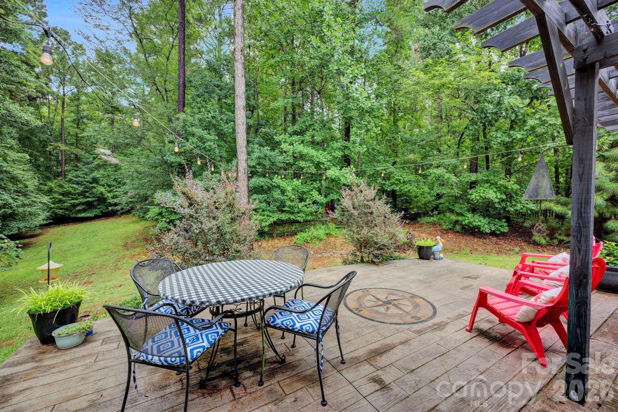 Single Family Residence at 111 St Sophia Court, Mooresville, photo 33 of 35
