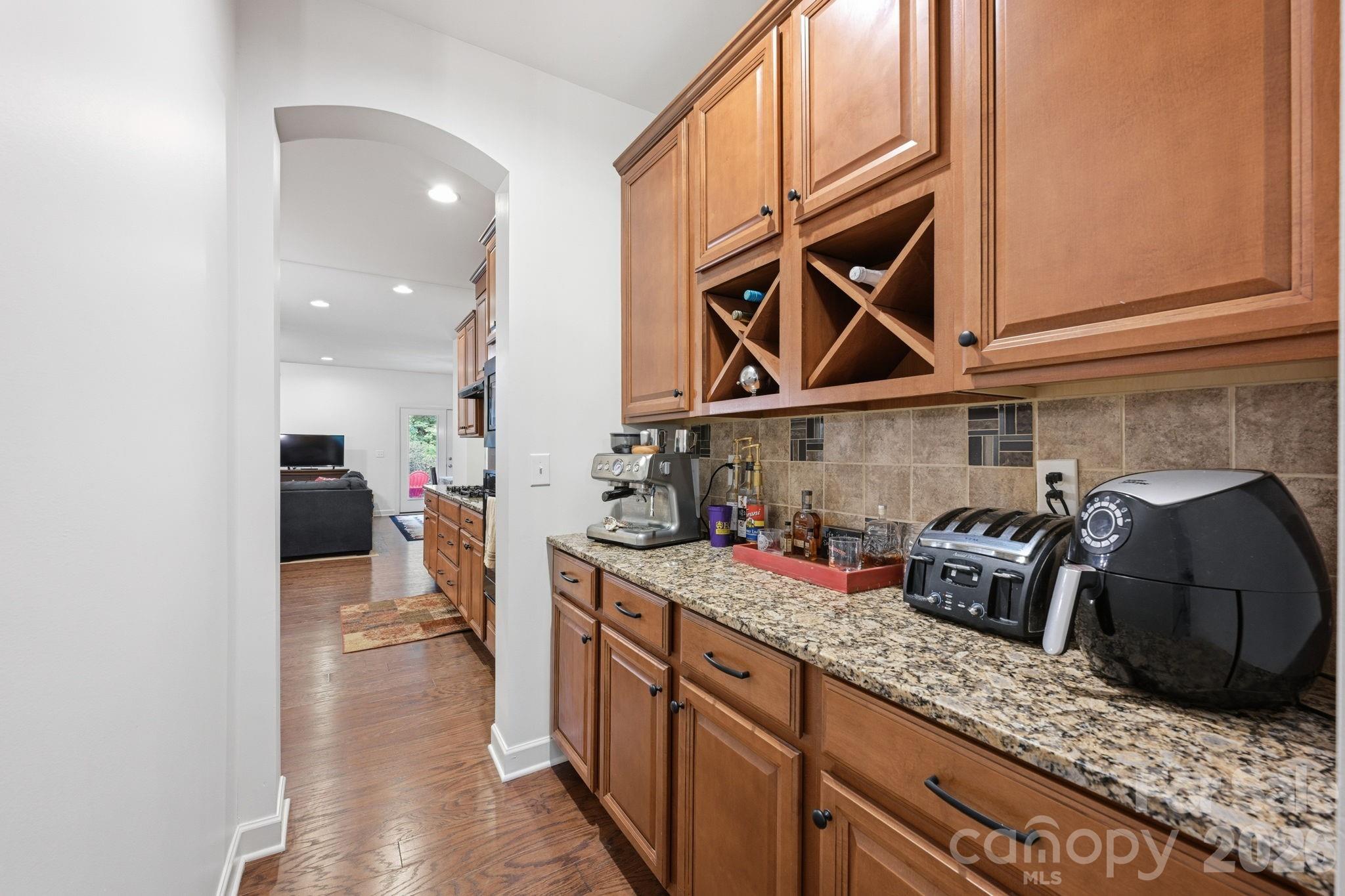 Single Family Residence at 111 St Sophia Court, Mooresville, photo 10 of 35