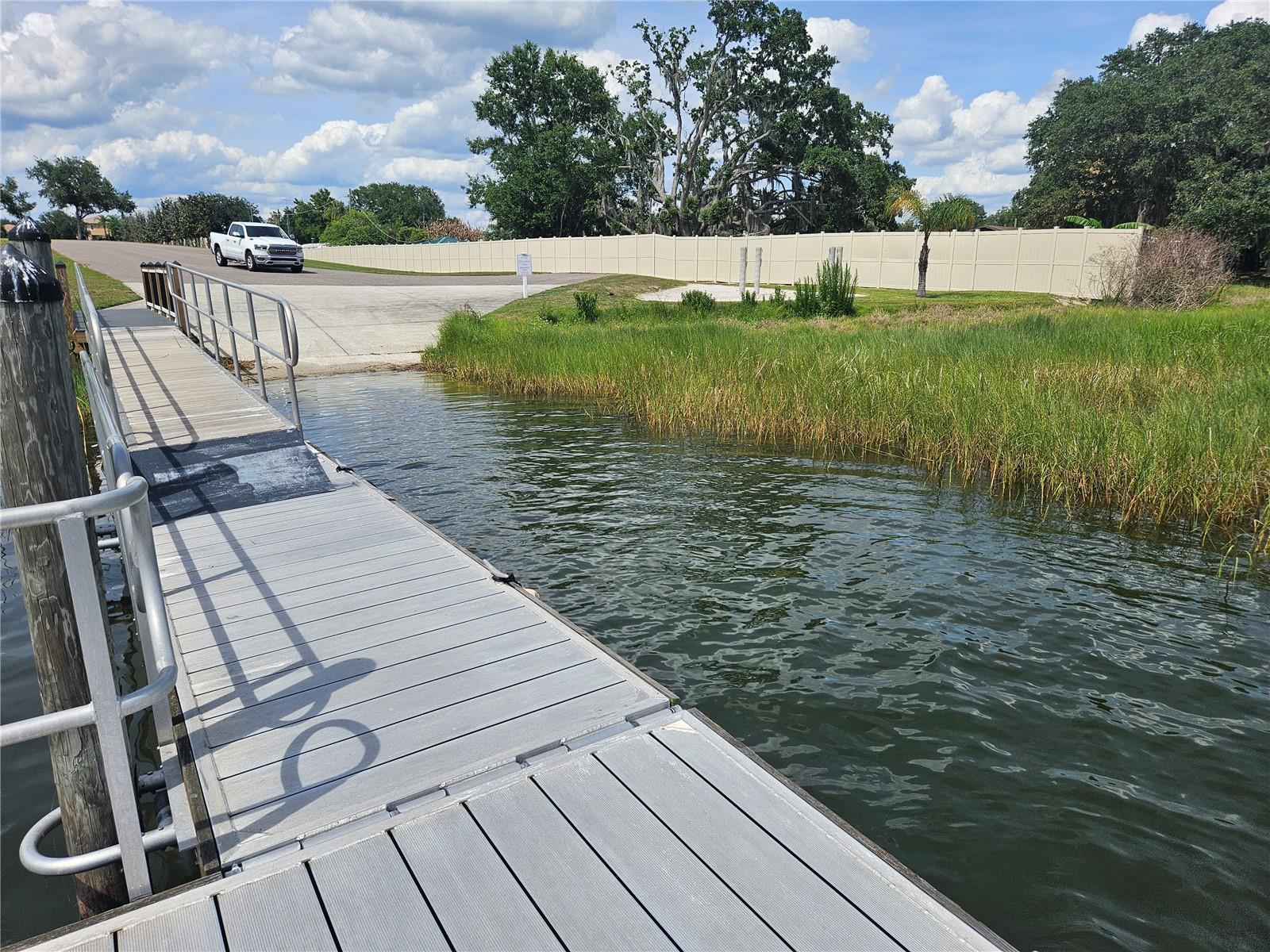 Walkway to private dock - 4222 JULIANA LAKE DR, AUBURNDALE