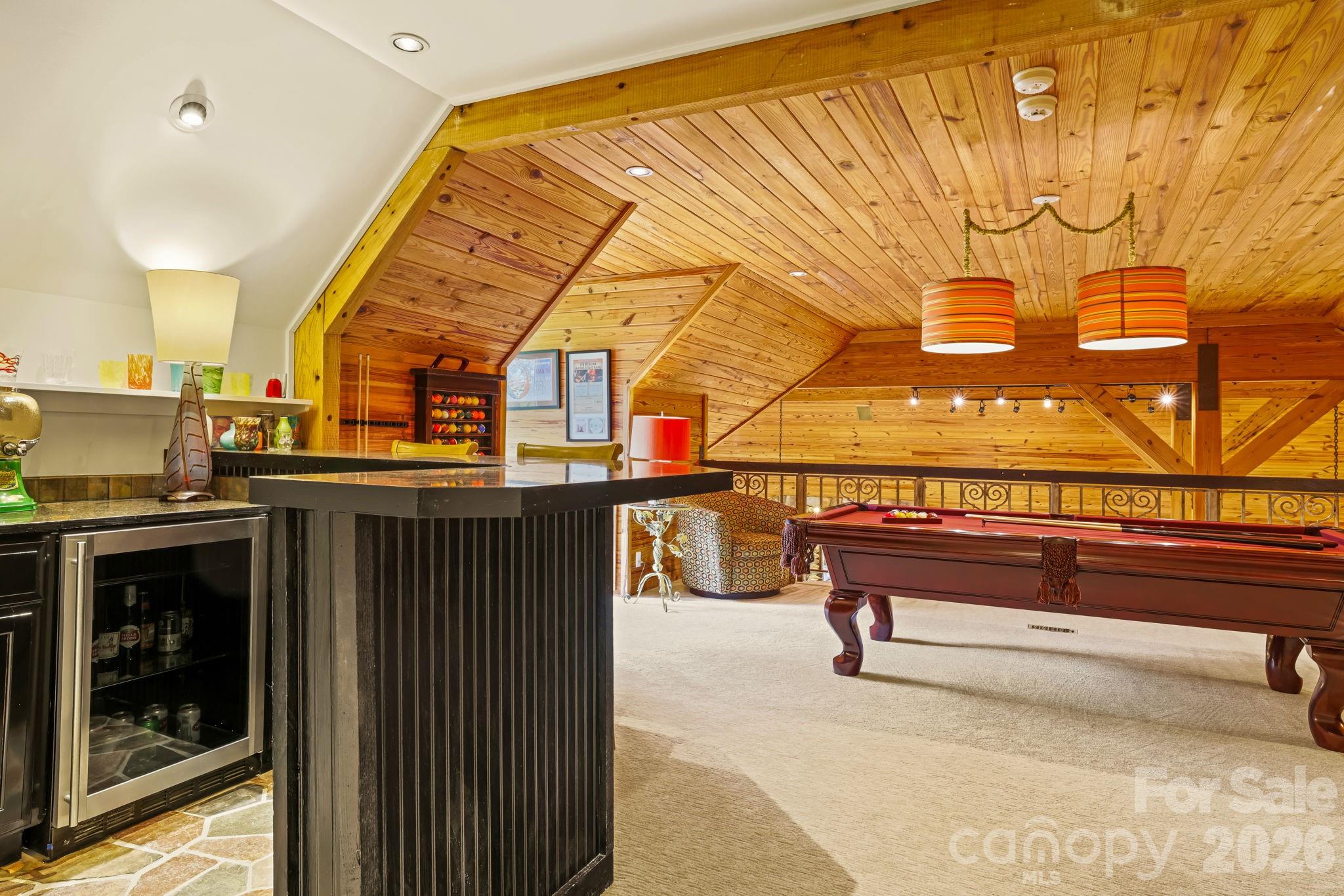 Loft - 1052 Toxaway Drive, Lake Toxaway