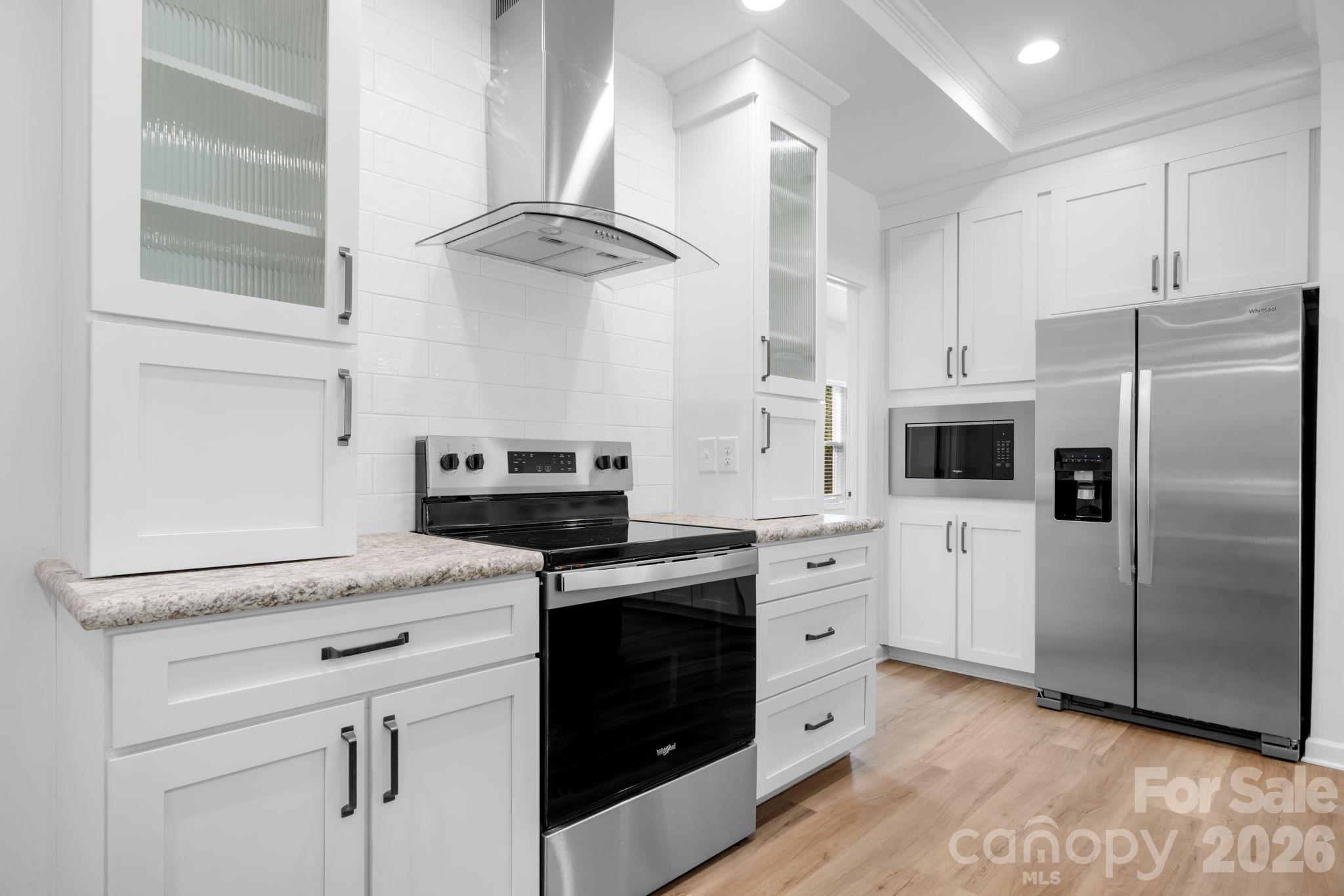 Single Family Residence at 7006 Waterfront Place, Granite Falls, photo 6 of 45