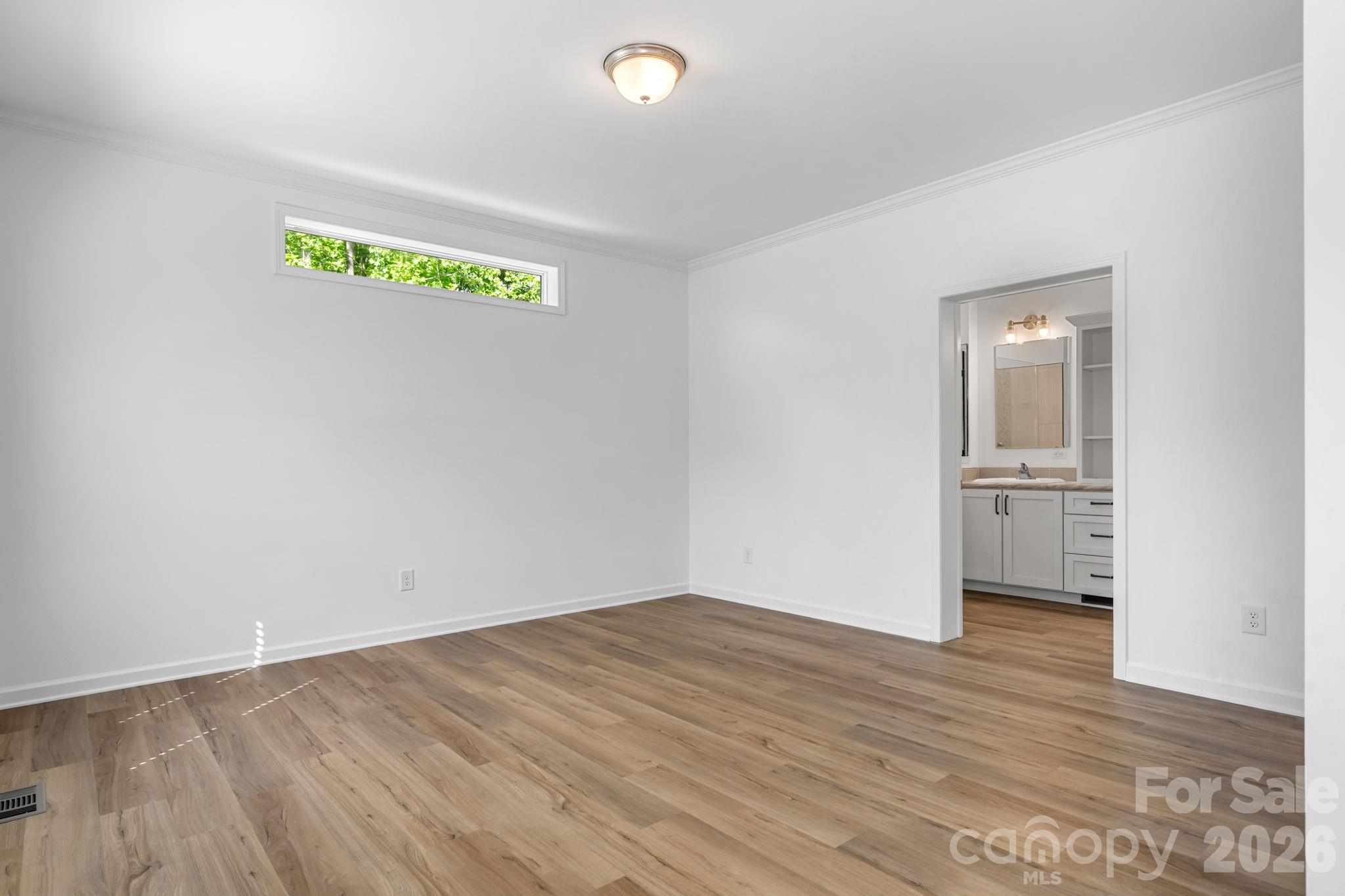Single Family Residence at 7006 Waterfront Place, Granite Falls, photo 10 of 45
