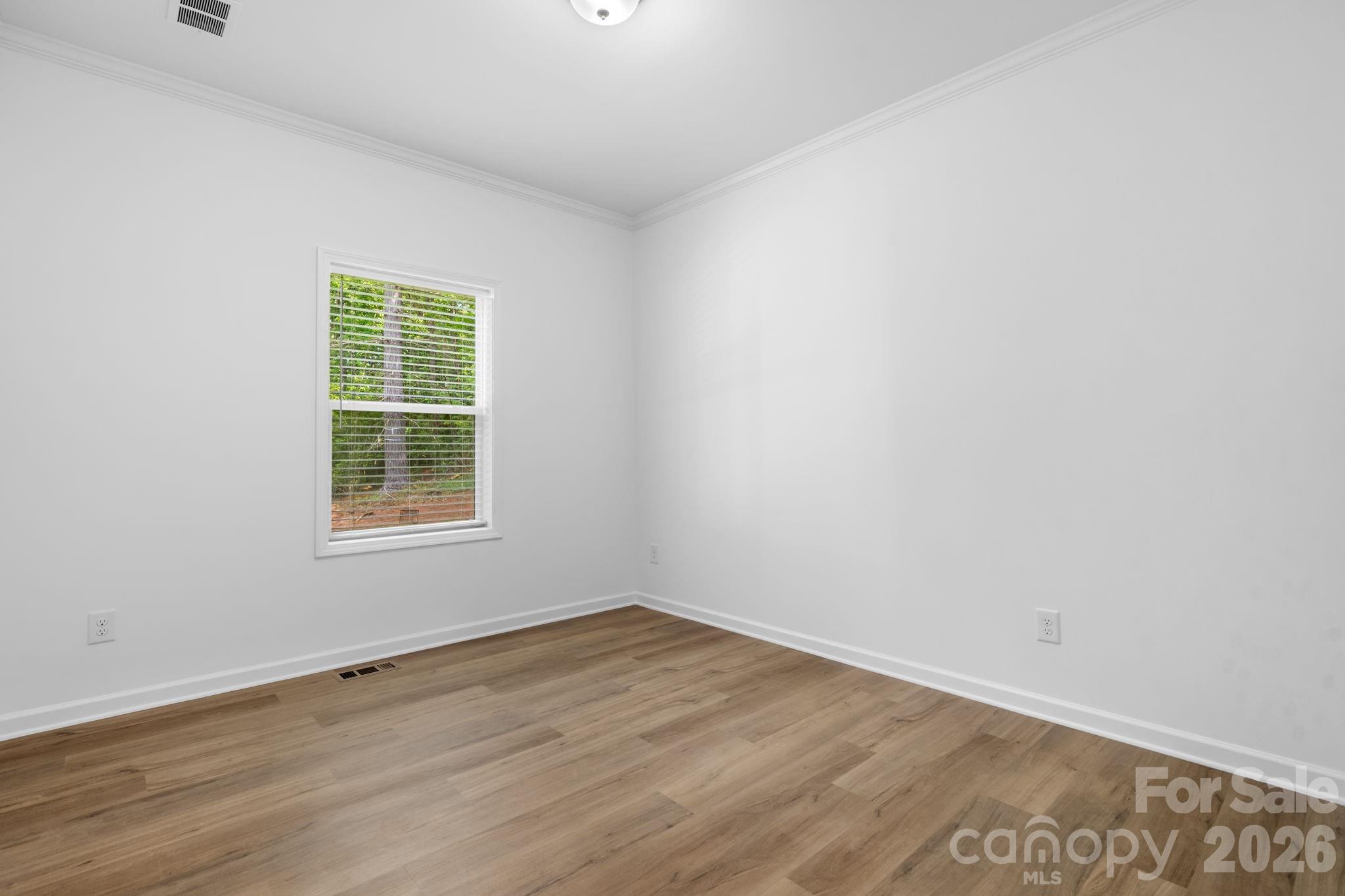 Single Family Residence at 7006 Waterfront Place, Granite Falls, photo 19 of 45