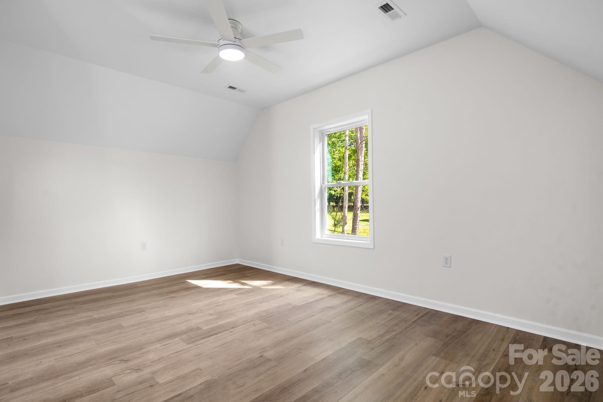 Single Family Residence at 7006 Waterfront Place, Granite Falls, photo 26 of 45