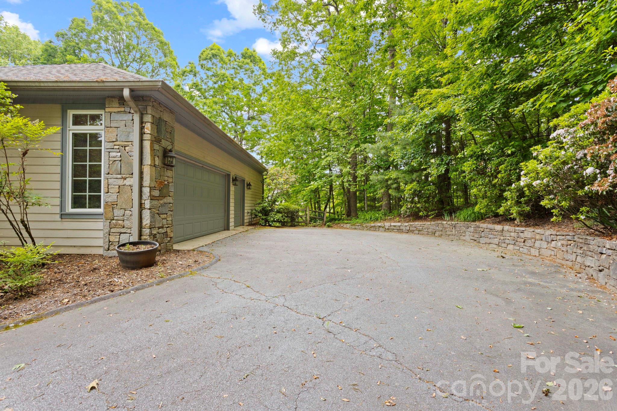 Single Family Residence at 132 Berry Creek Drive, Flat Rock, photo 48 of 48