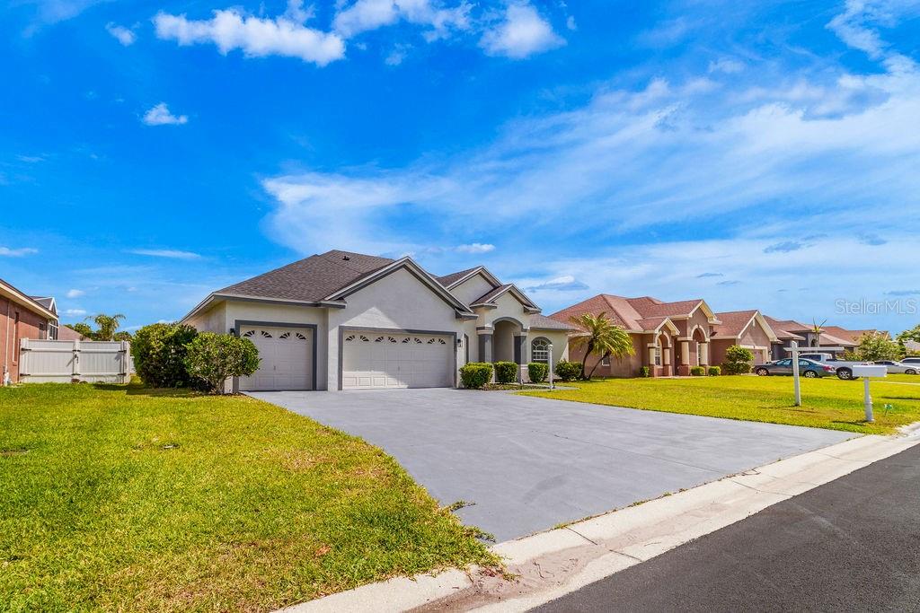 front view - 258 TERRANOVA BLVD, WINTER HAVEN