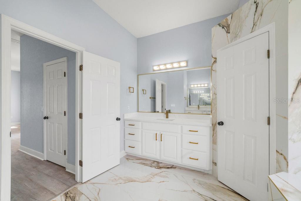 master bathroom - 258 TERRANOVA BLVD, WINTER HAVEN