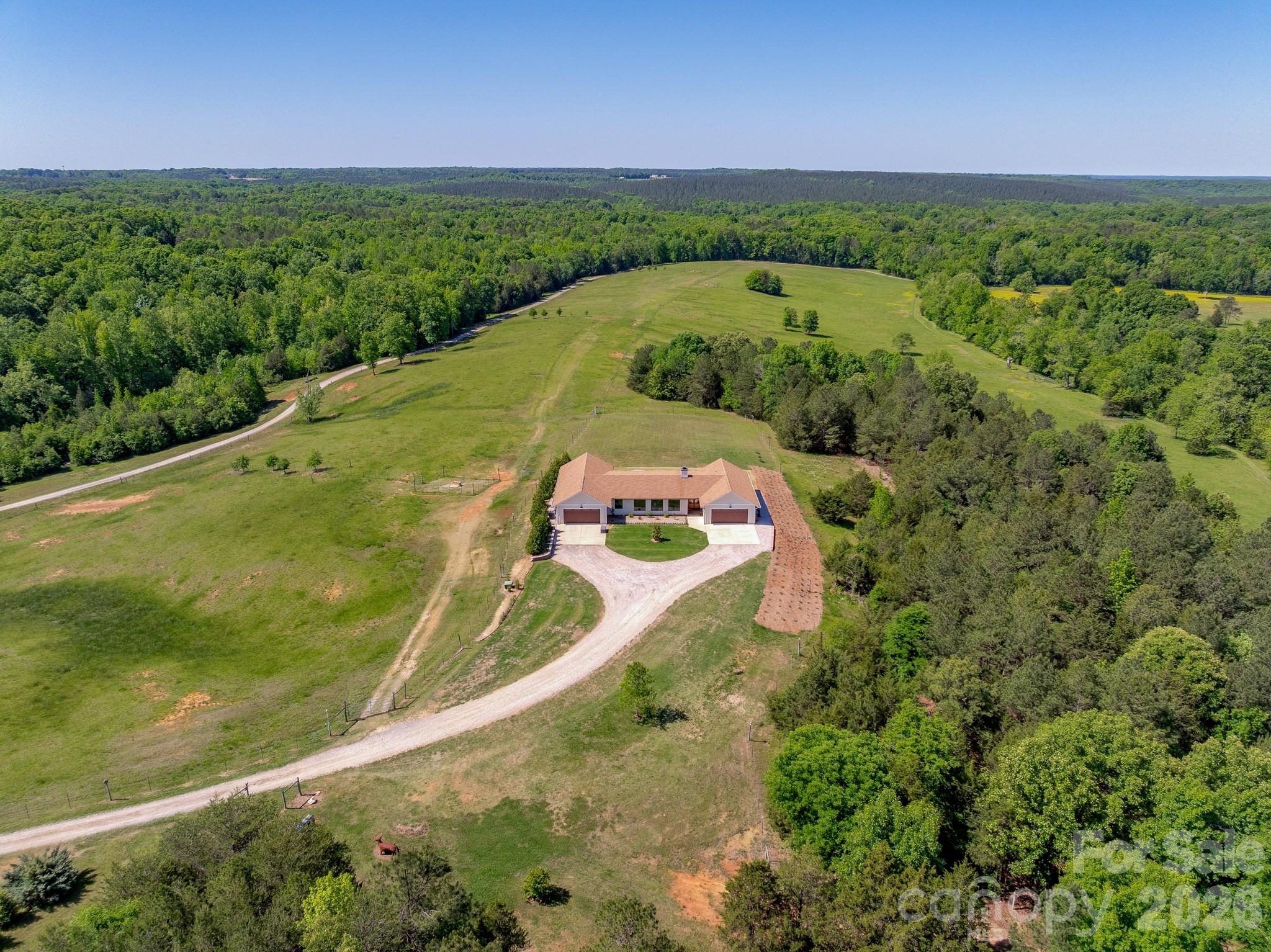 Single Family Residence at 8088 Kays Drive, York, photo 2 of 45