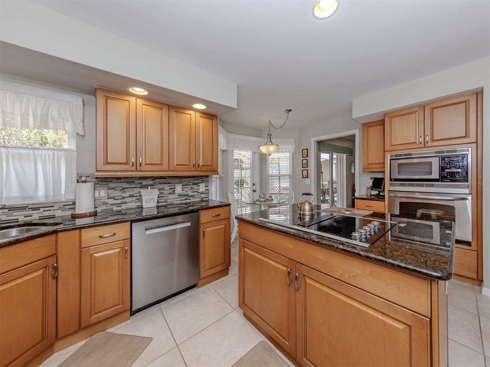 Villa at 525 CLUBSIDE CIR #53, VENICE, photo 13 of 49