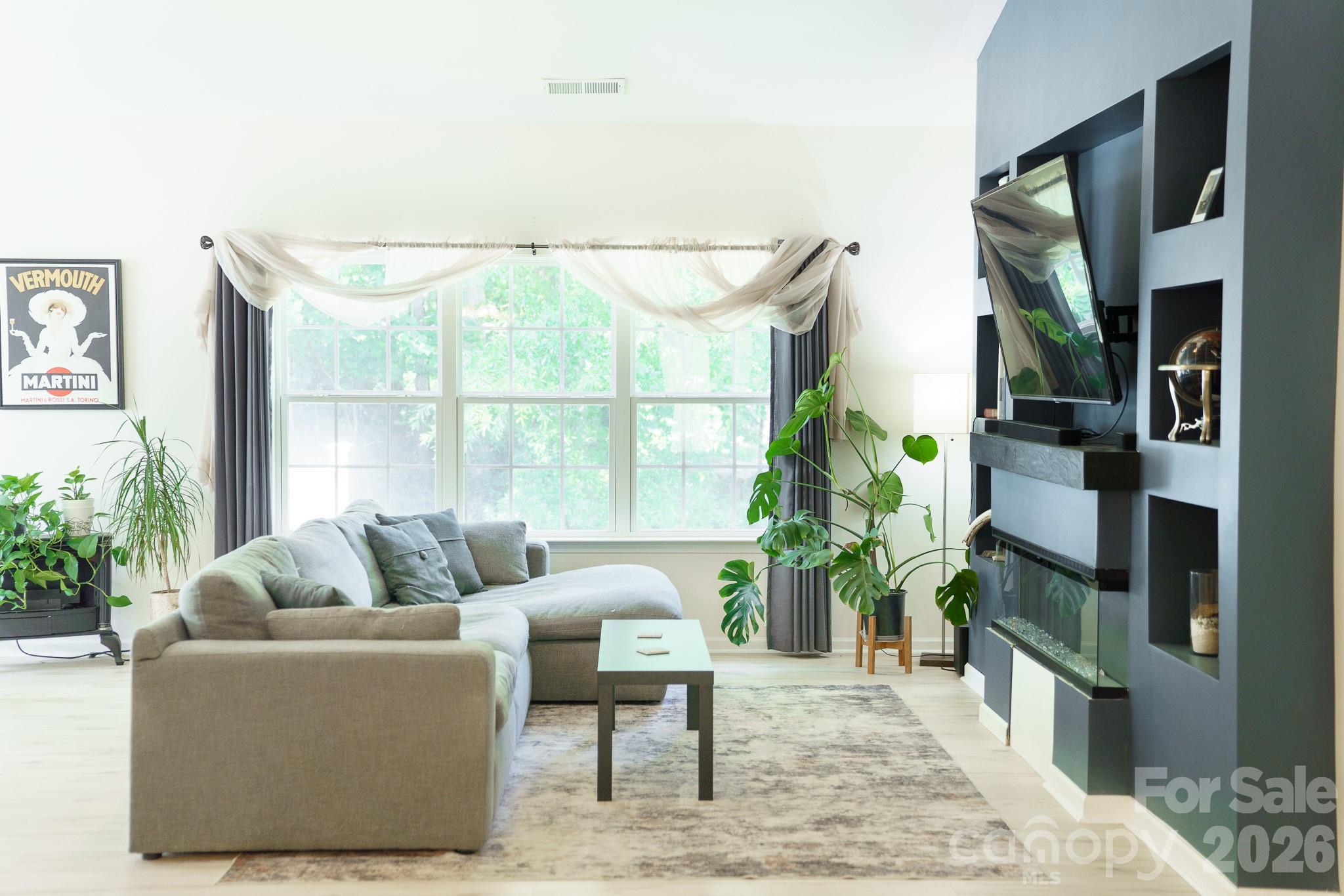 Living Room - 6117 Robert Street, Huntersville