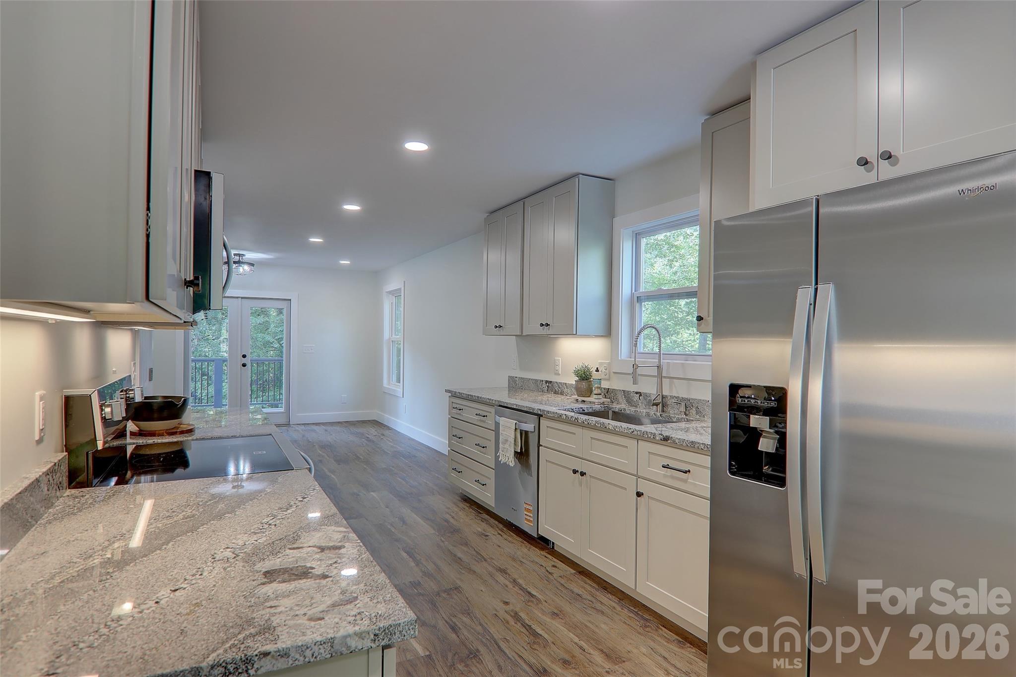 Single Family Residence at 12 Whipoorwill Way, Waynesville, photo 13 of 43