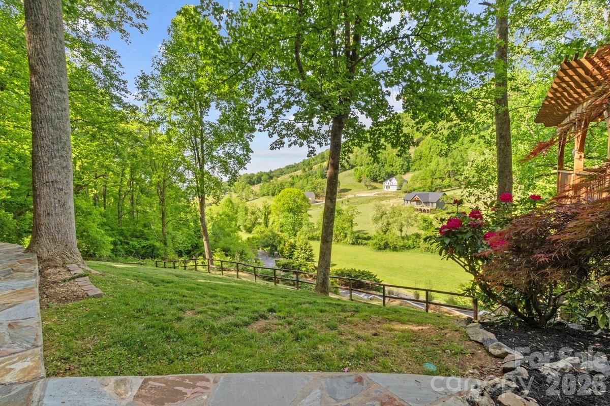 Single Family Residence at 52 Mountain Park Drive, Mars Hill, photo 9 of 48
