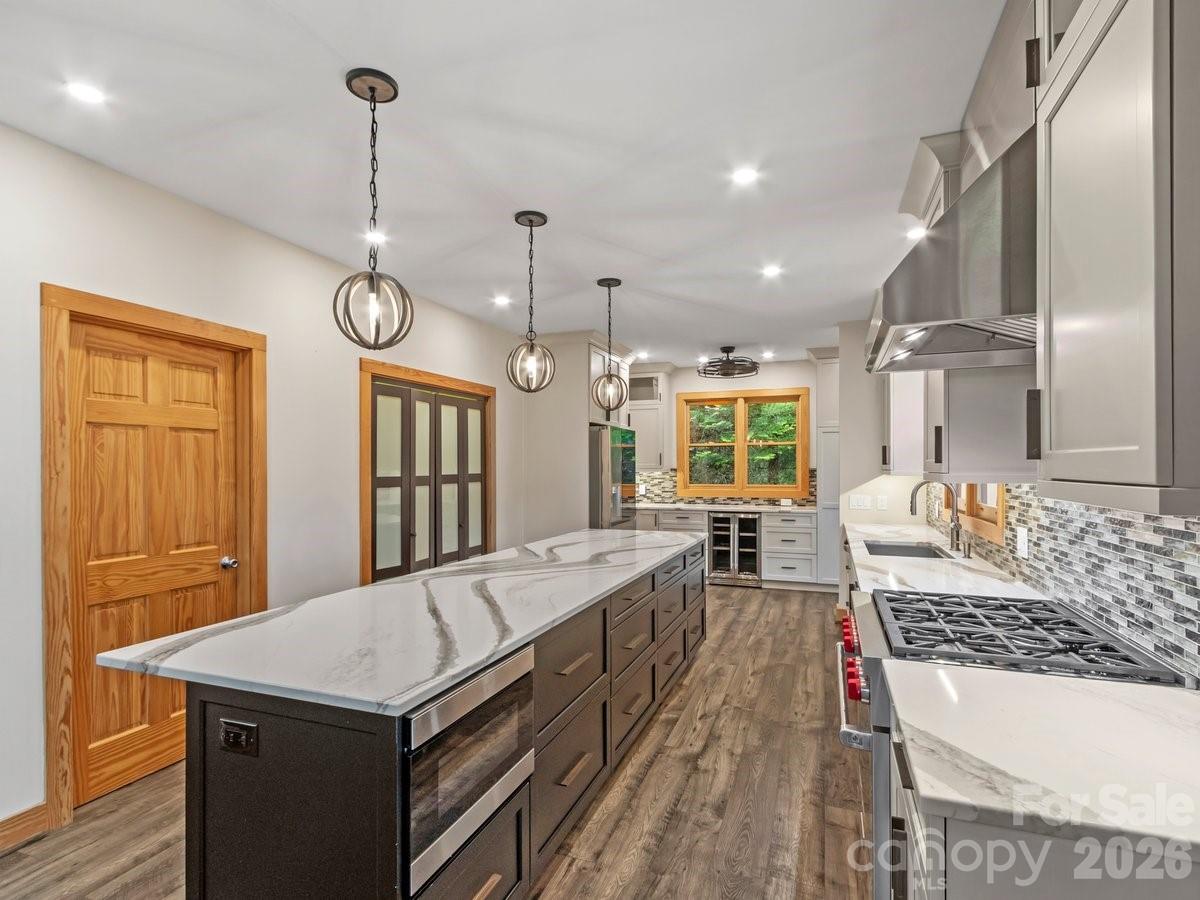 Single Family Residence at 52 Mountain Park Drive, Mars Hill, photo 13 of 48