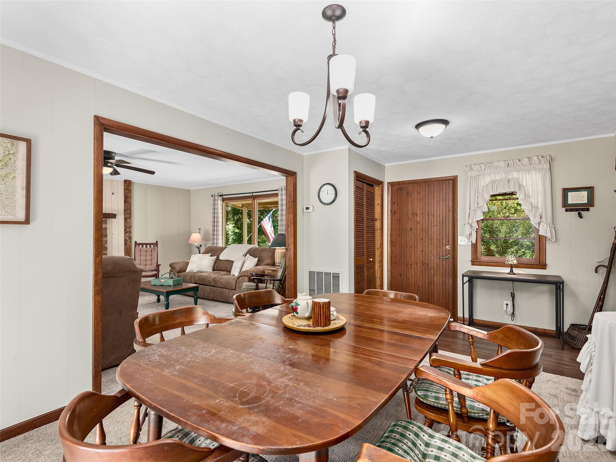 Single Family Residence at 185 Indian Springs Road, Clyde, photo 6 of 23