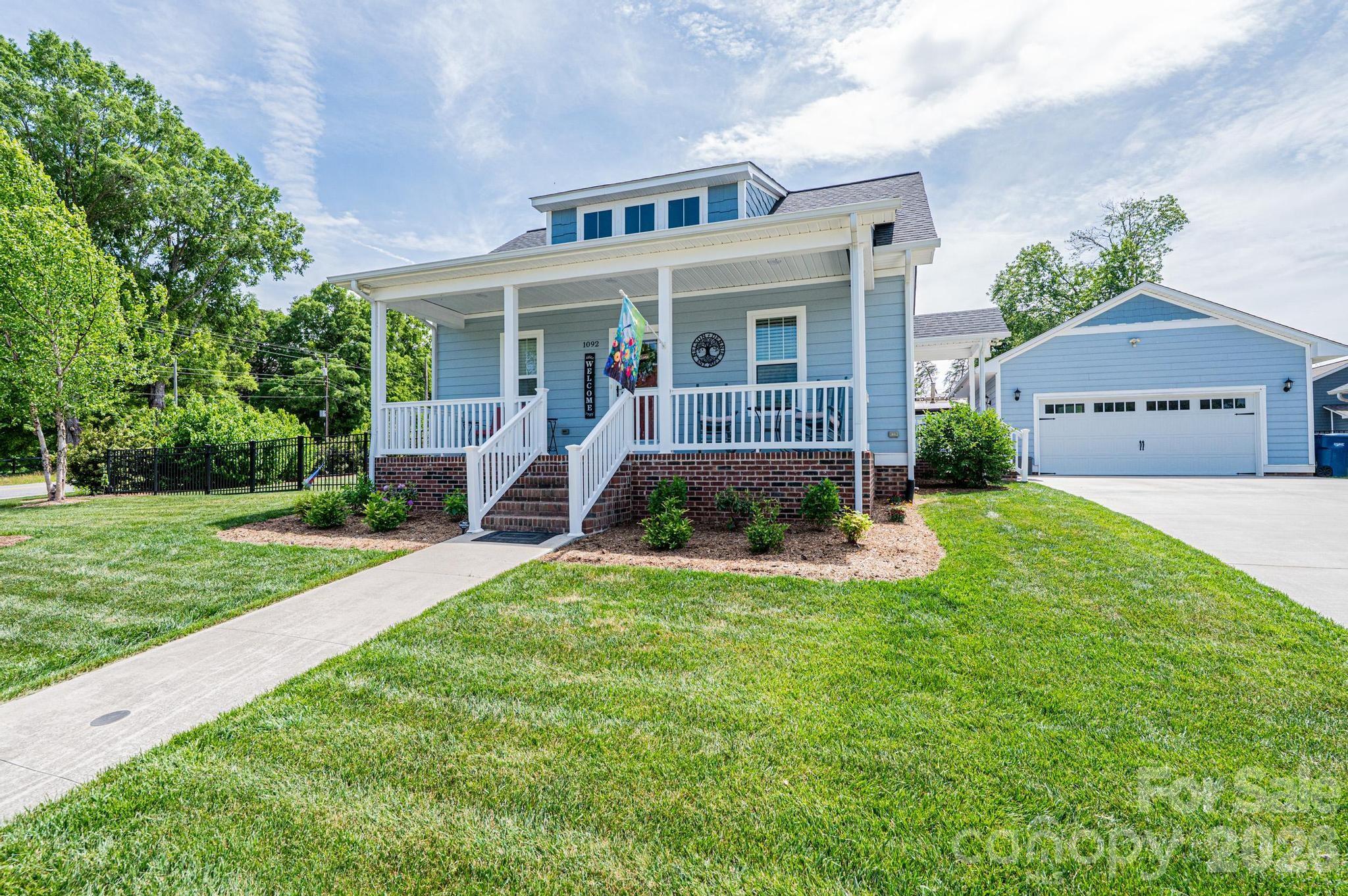 Single Family Residence at 1092 33rd Avenue Loop NE, Hickory, photo 45 of 47