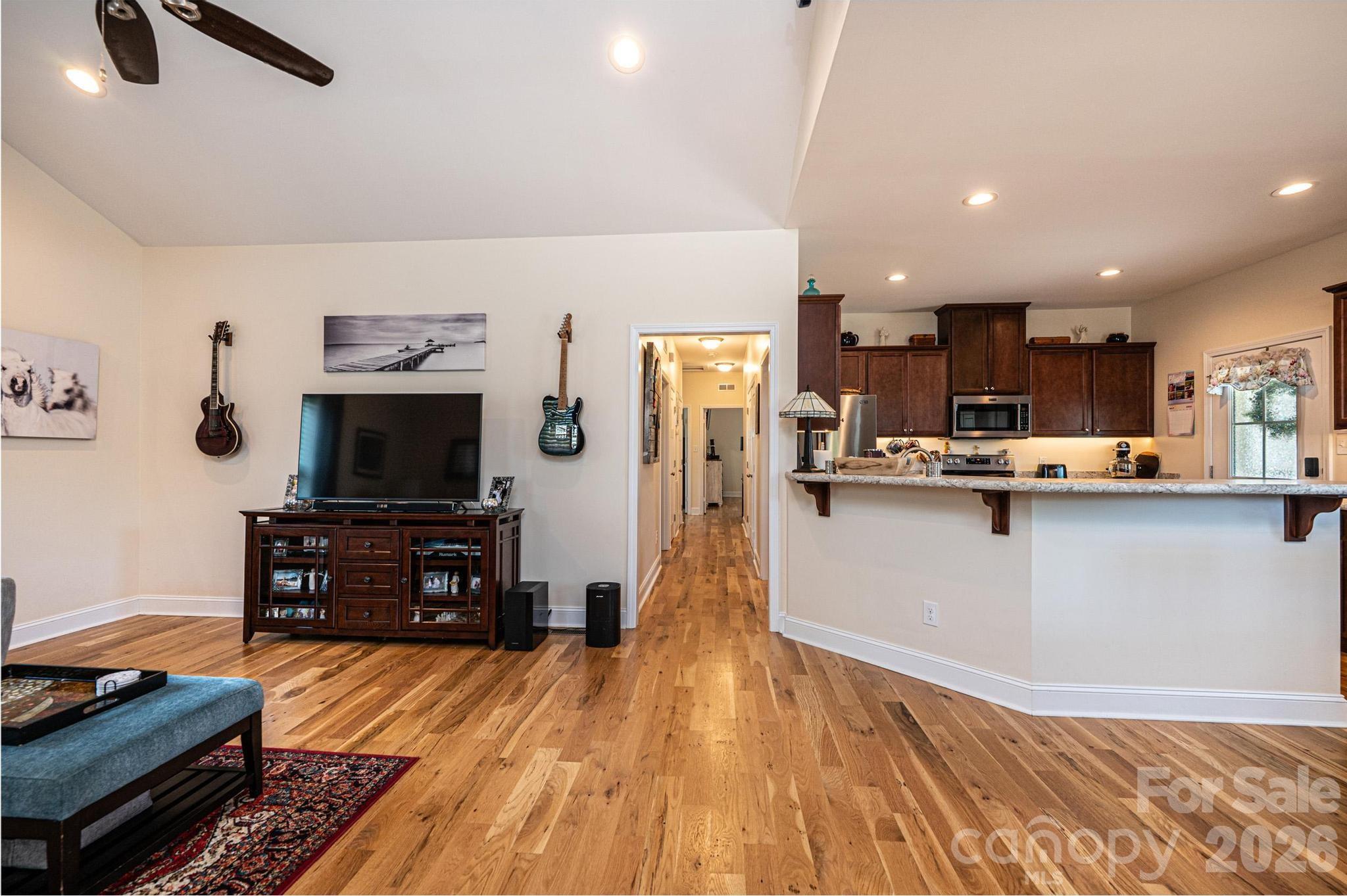Single Family Residence at 1092 33rd Avenue Loop NE, Hickory, photo 10 of 47