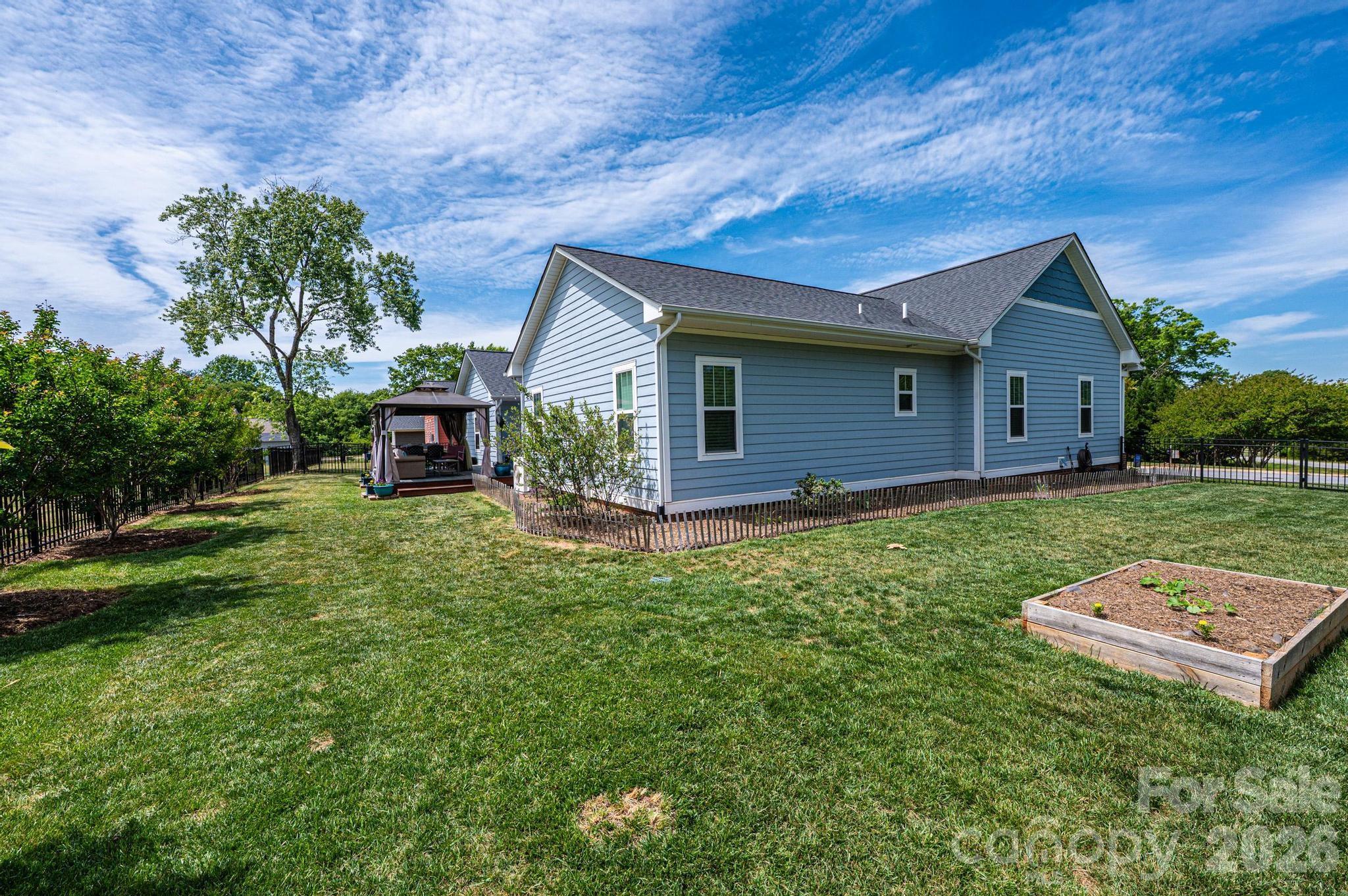 Single Family Residence at 1092 33rd Avenue Loop NE, Hickory, photo 42 of 47