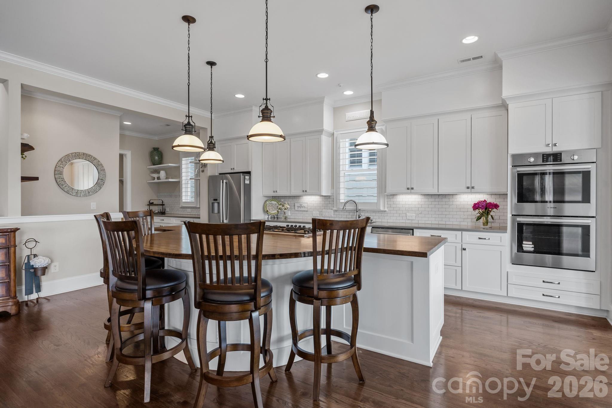 Single Family Residence at 122 Sisters Cove Court, Mooresville, photo 12 of 48