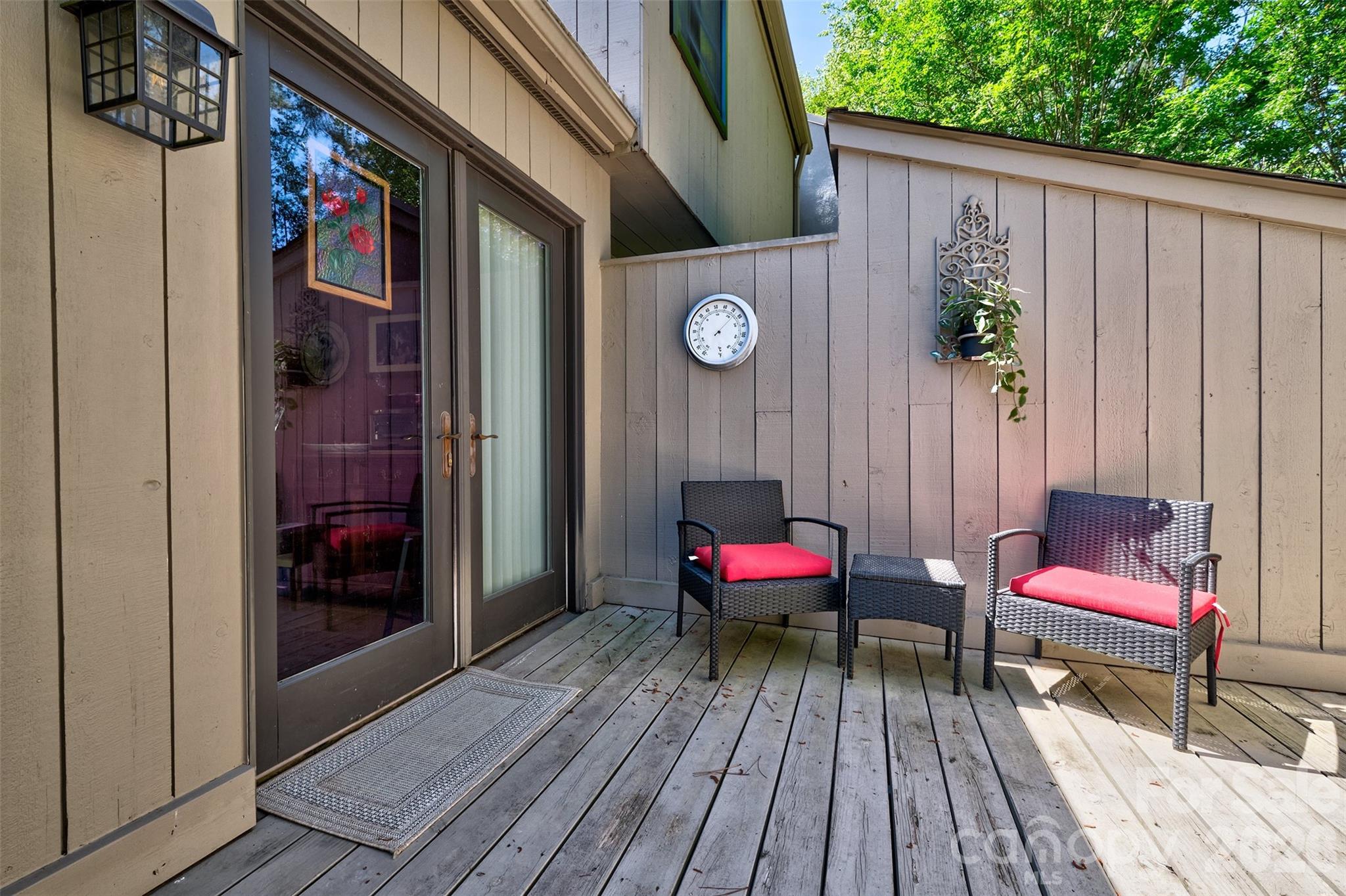 Easy access to additional entertaining area - 114 Pine Grove Circle, Lake Wylie