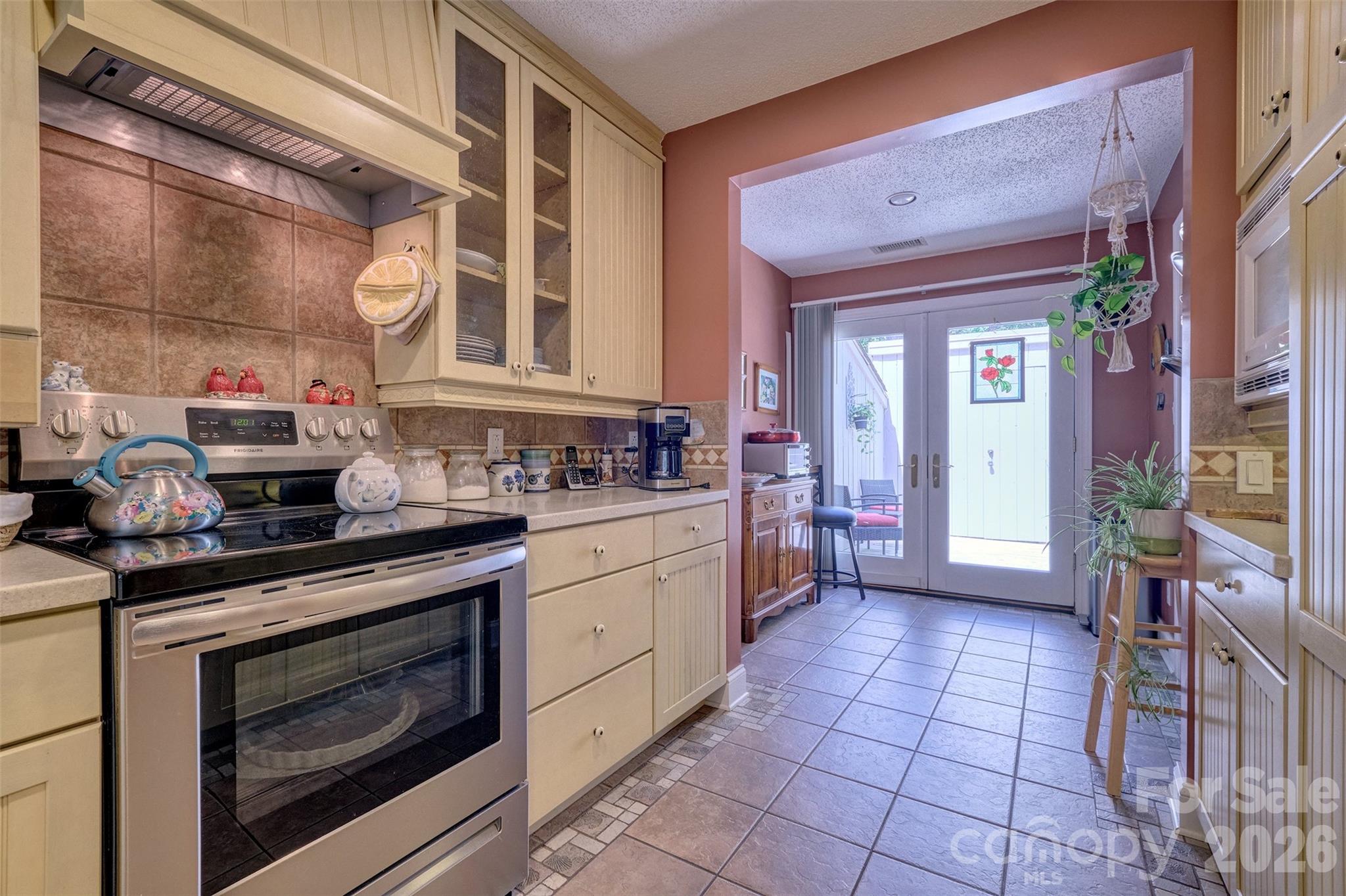 Kitchen - 114 Pine Grove Circle, Lake Wylie