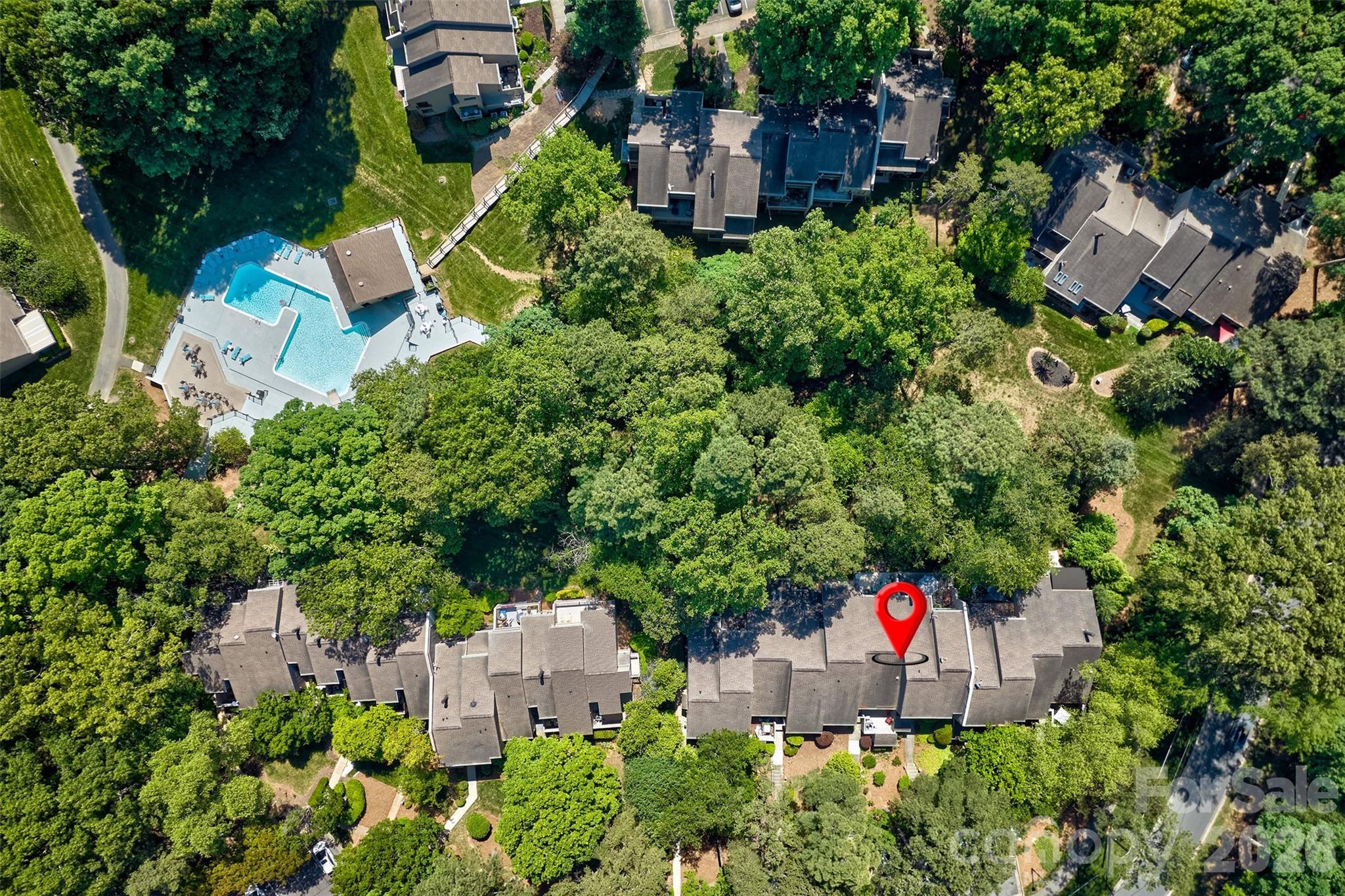 Aerial view of proximity of condo pool - 114 Pine Grove Circle, Lake Wylie