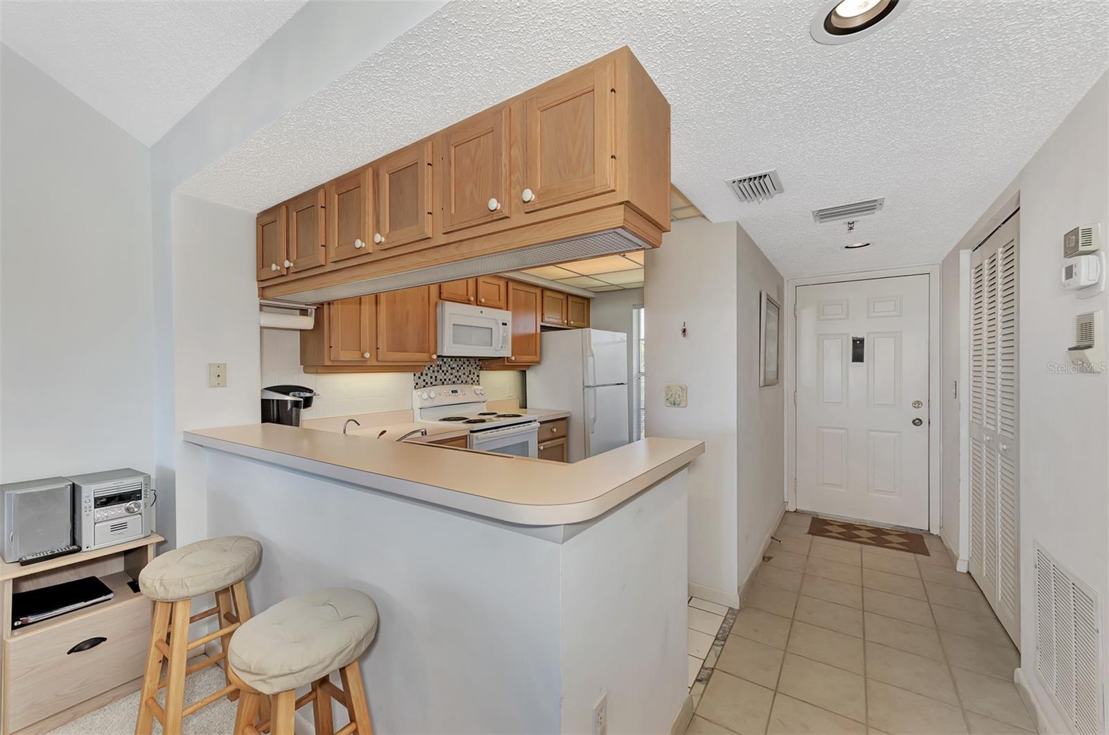 Condominium at 841 WEXFORD BLVD #841, VENICE, photo 10 of 59