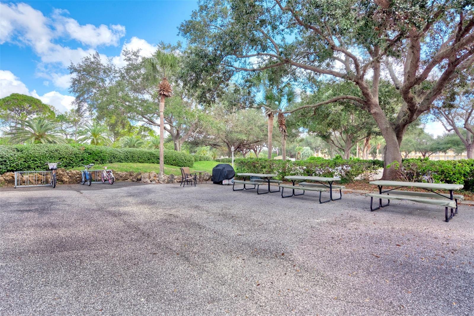 Condominium at 841 WEXFORD BLVD #841, VENICE, photo 51 of 59